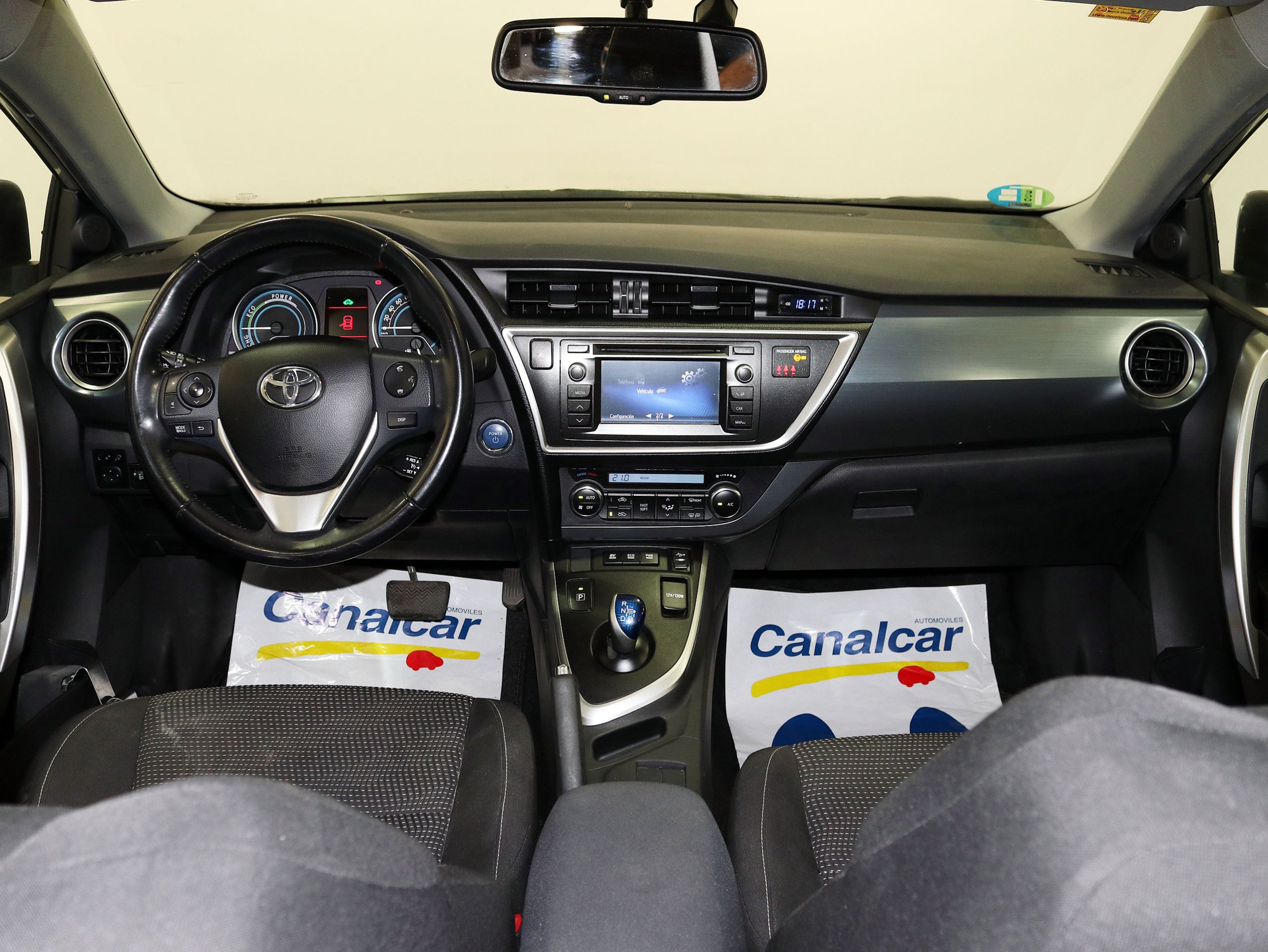 Foto Toyota Auris 21