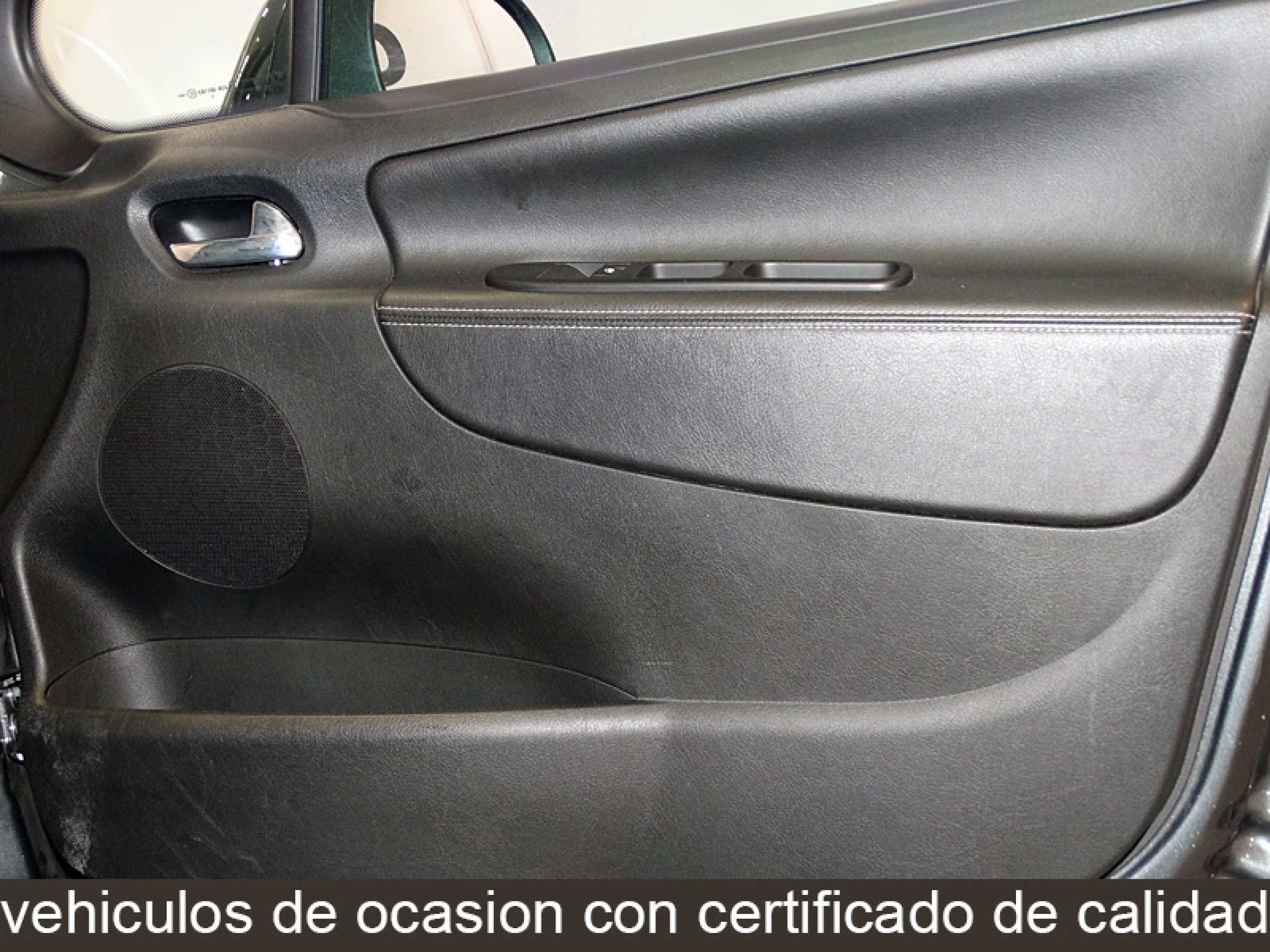 Foto Peugeot 207 32