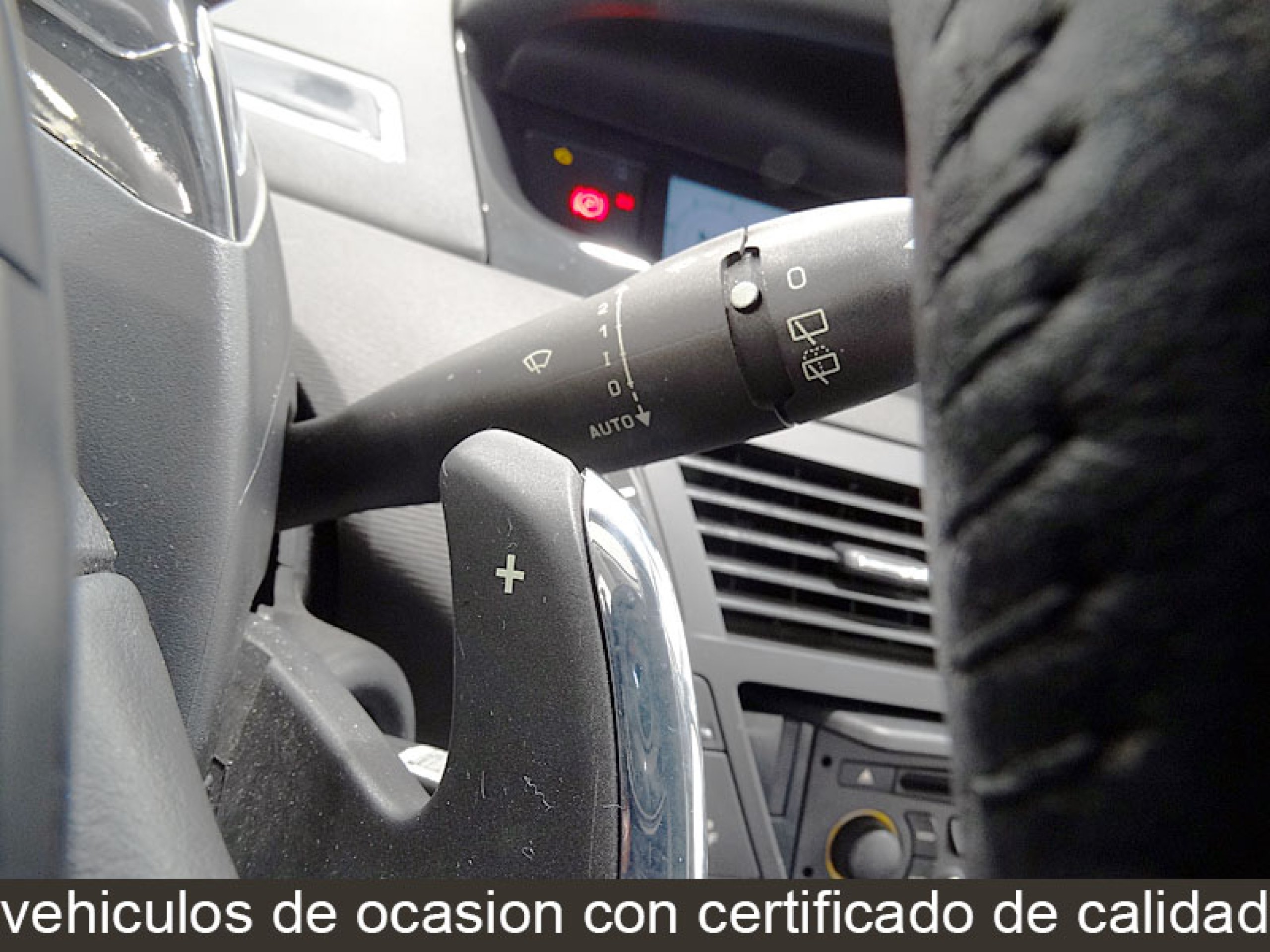 Foto Citroen Grand C4 Picasso 26