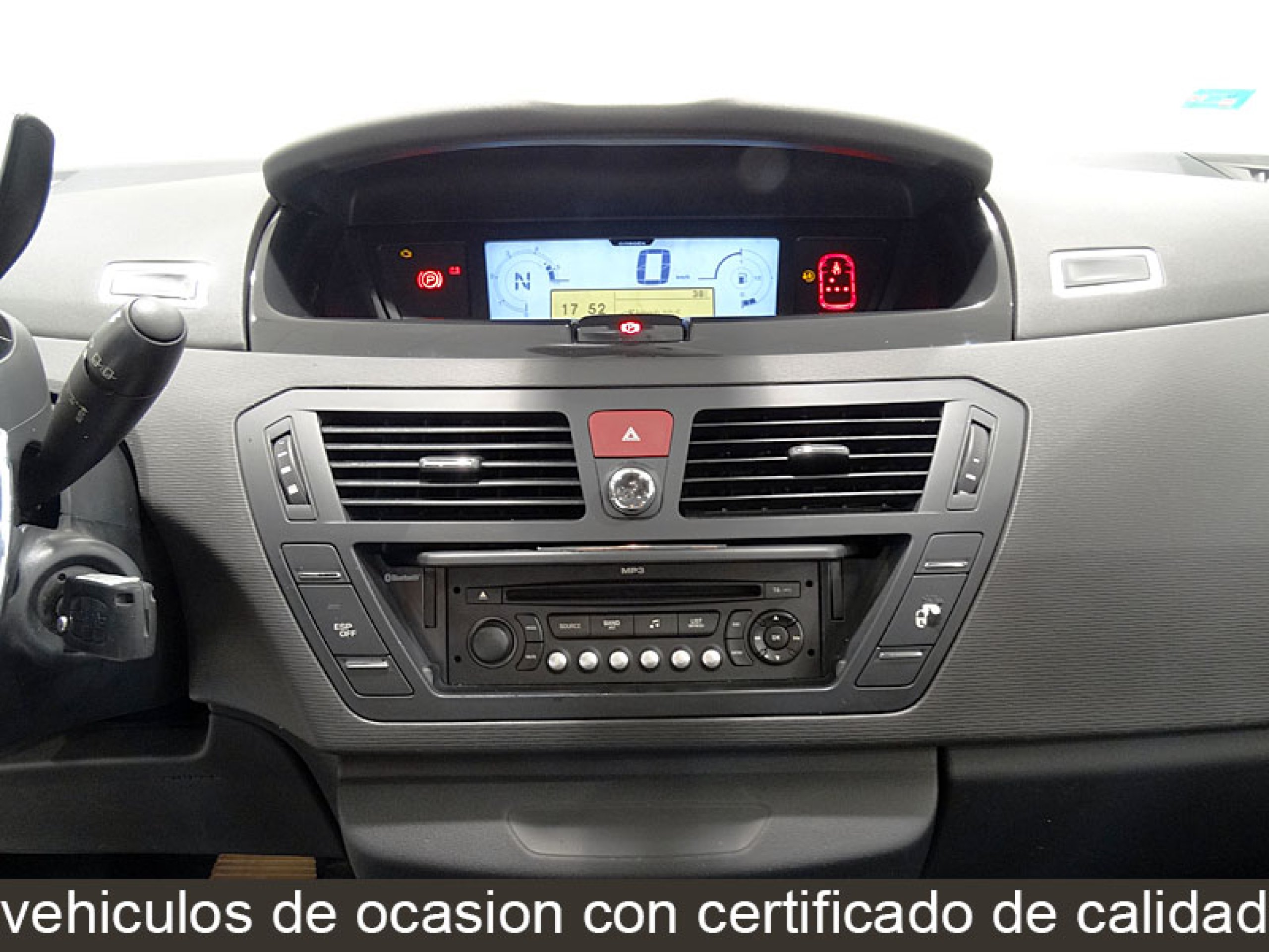 Foto Citroen Grand C4 Picasso 29