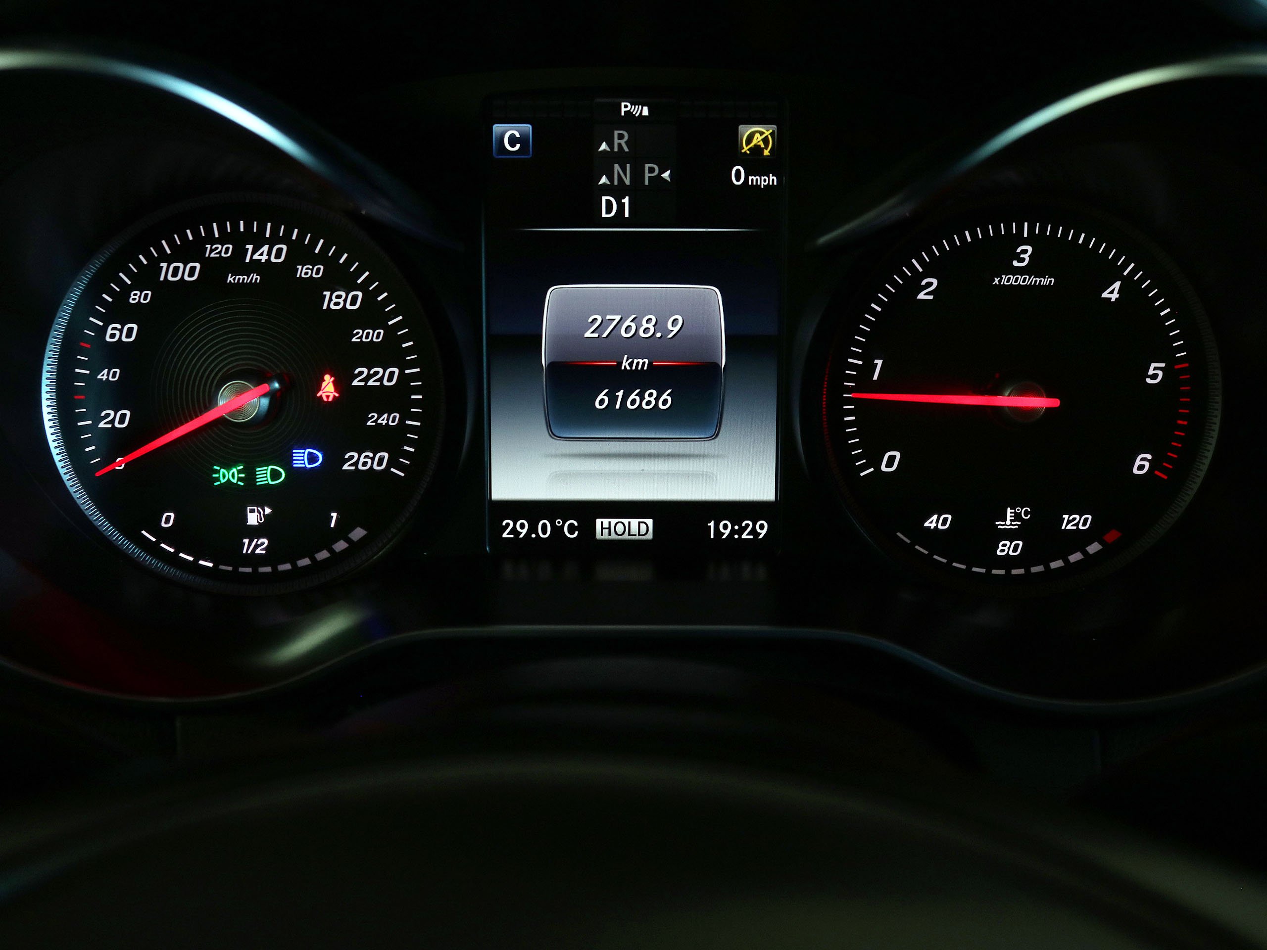 Foto Mercedes-Benz C 220 15