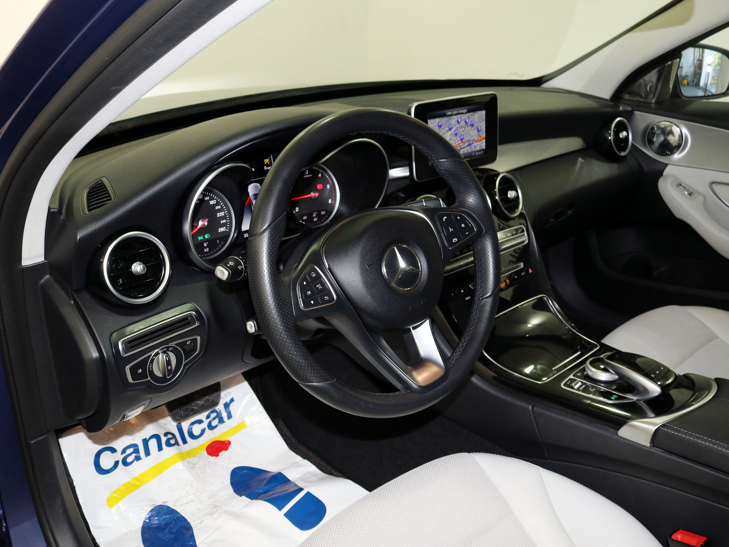 Foto Mercedes-Benz C 220 24