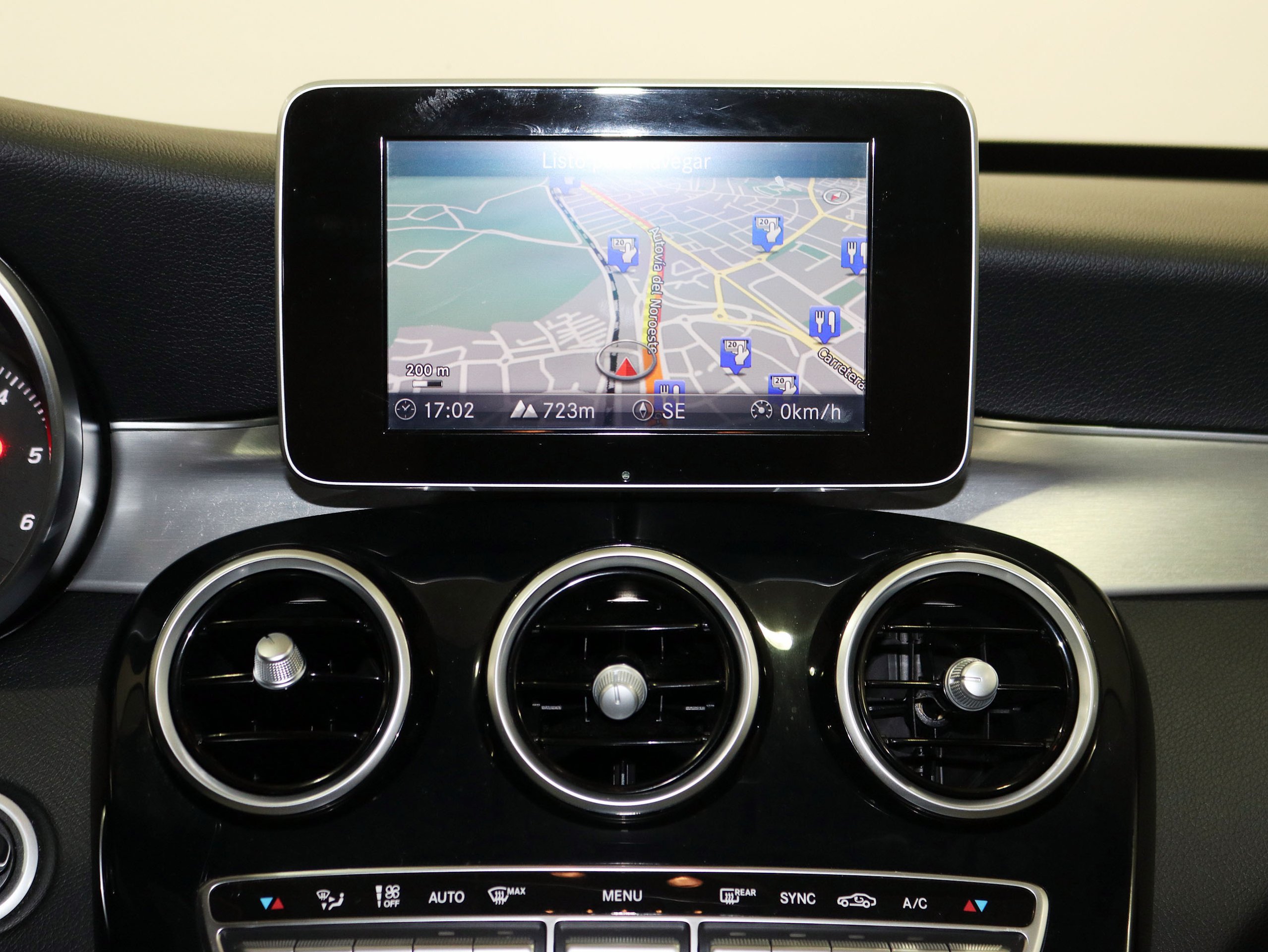 Foto Mercedes-Benz C 220 28