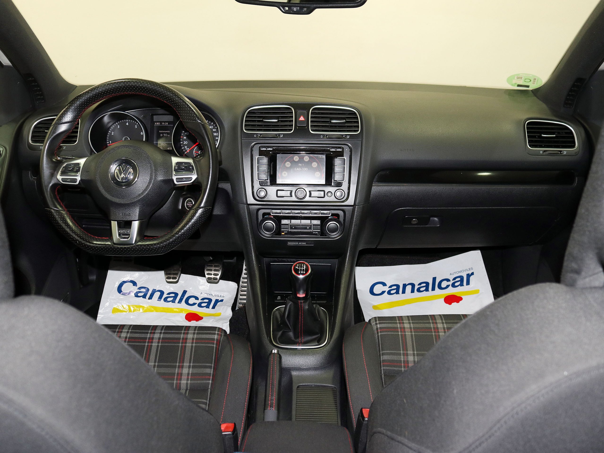 Foto Volkswagen Golf 19