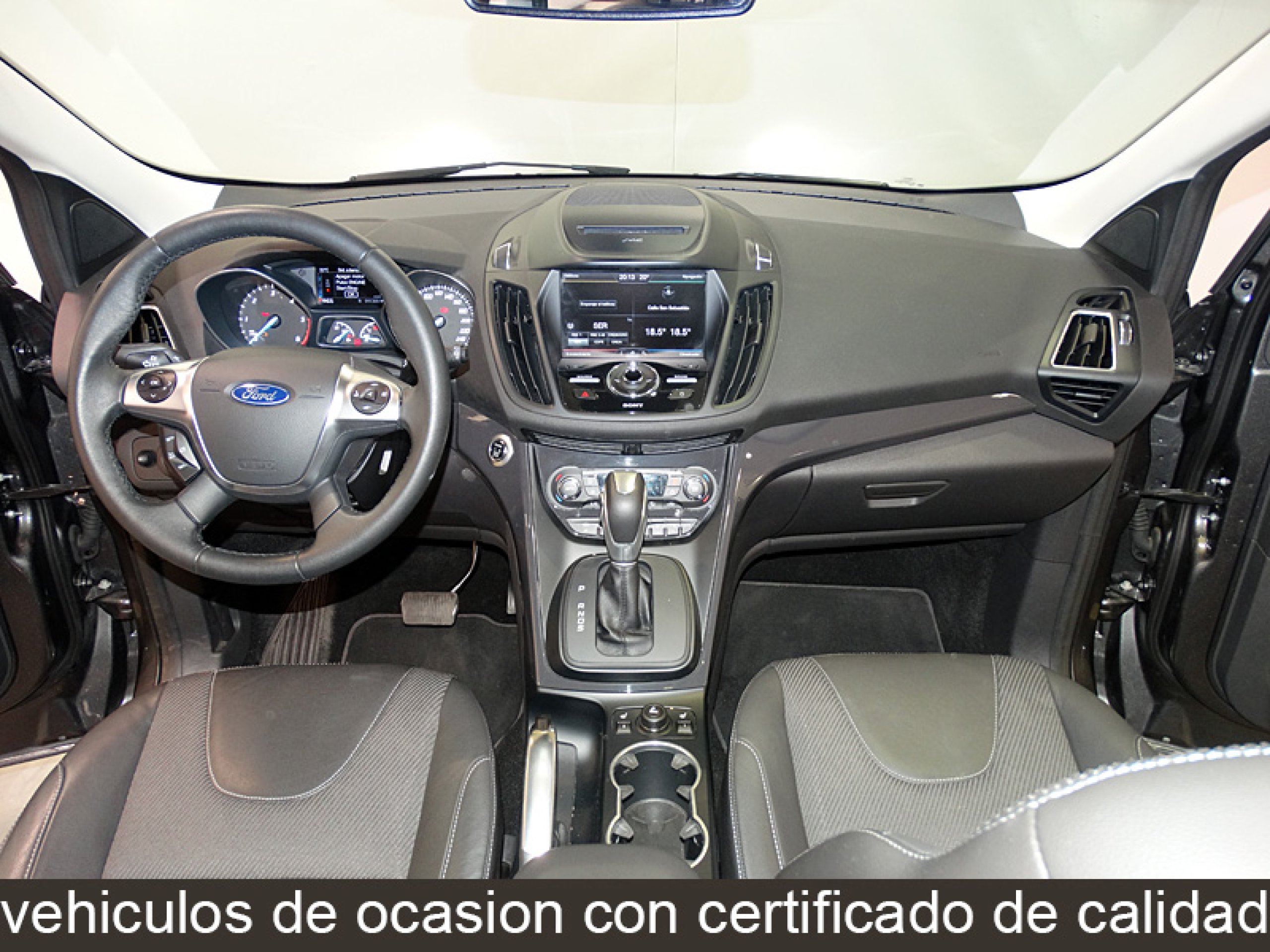 Foto Ford Kuga 27