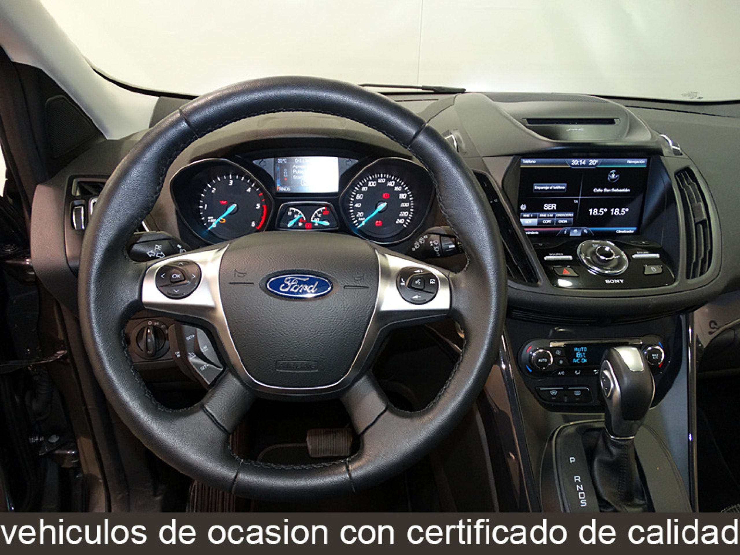Foto Ford Kuga 28