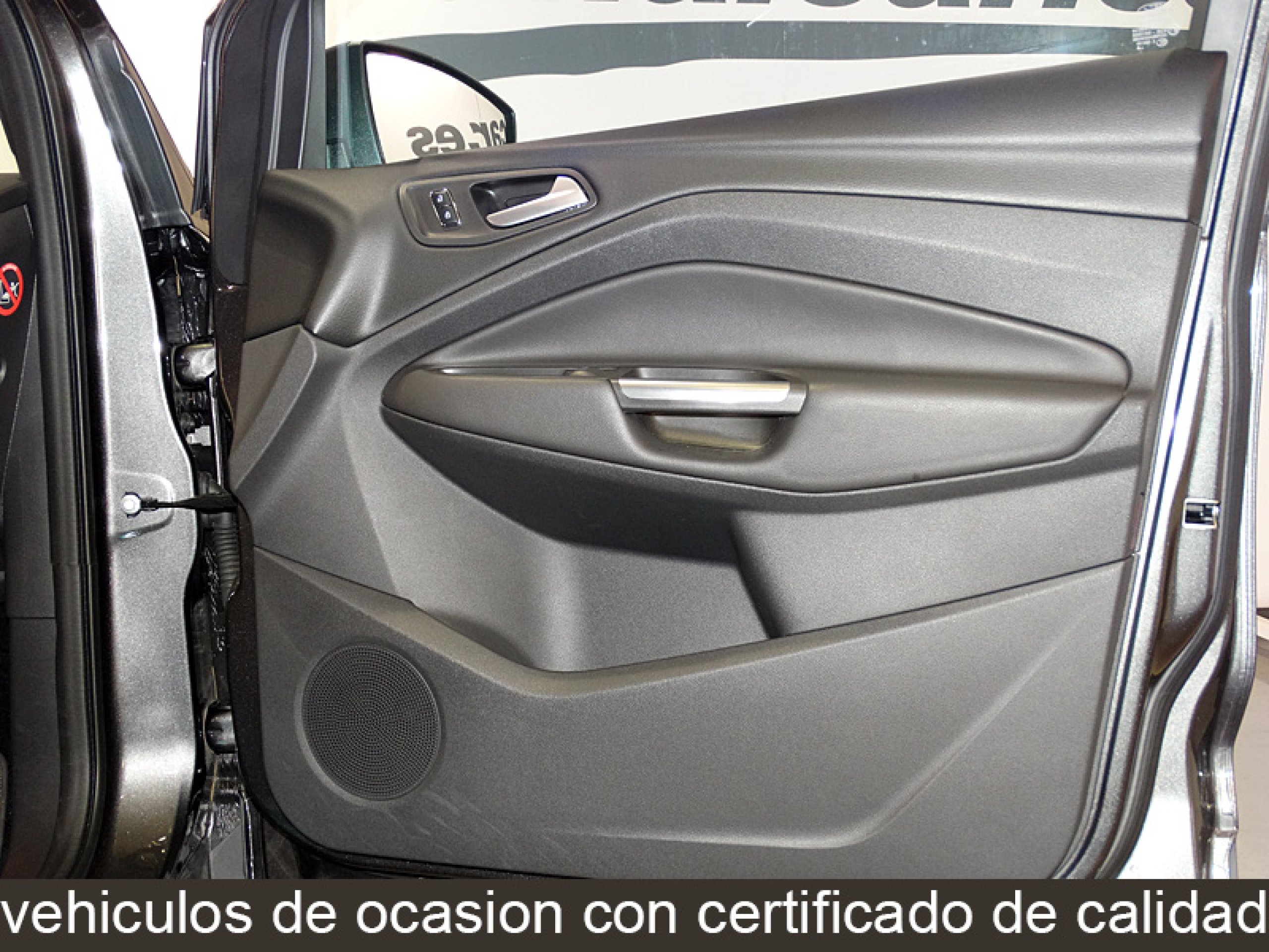 Foto Ford Kuga 40