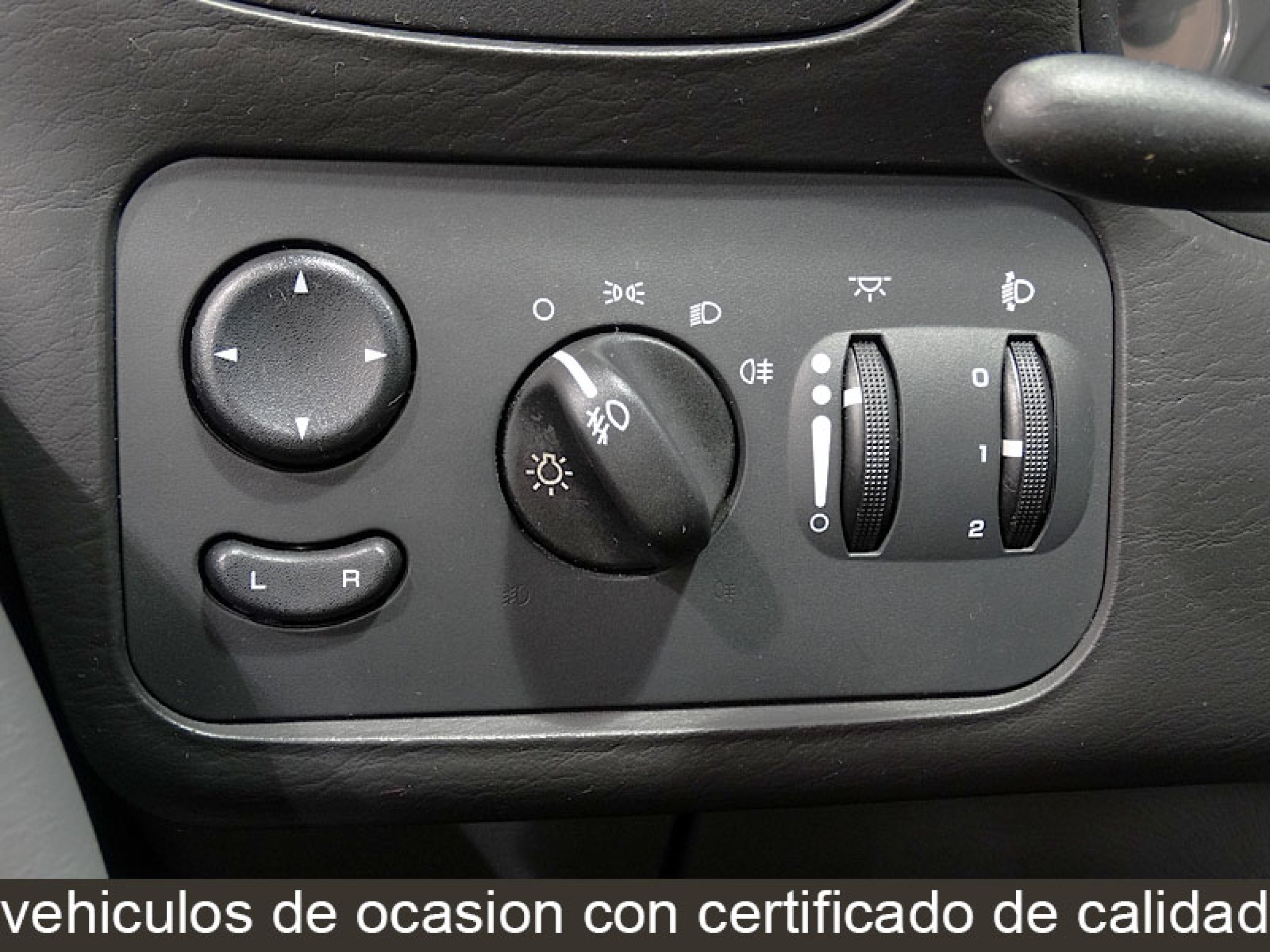 Foto Chrysler Voyager 15