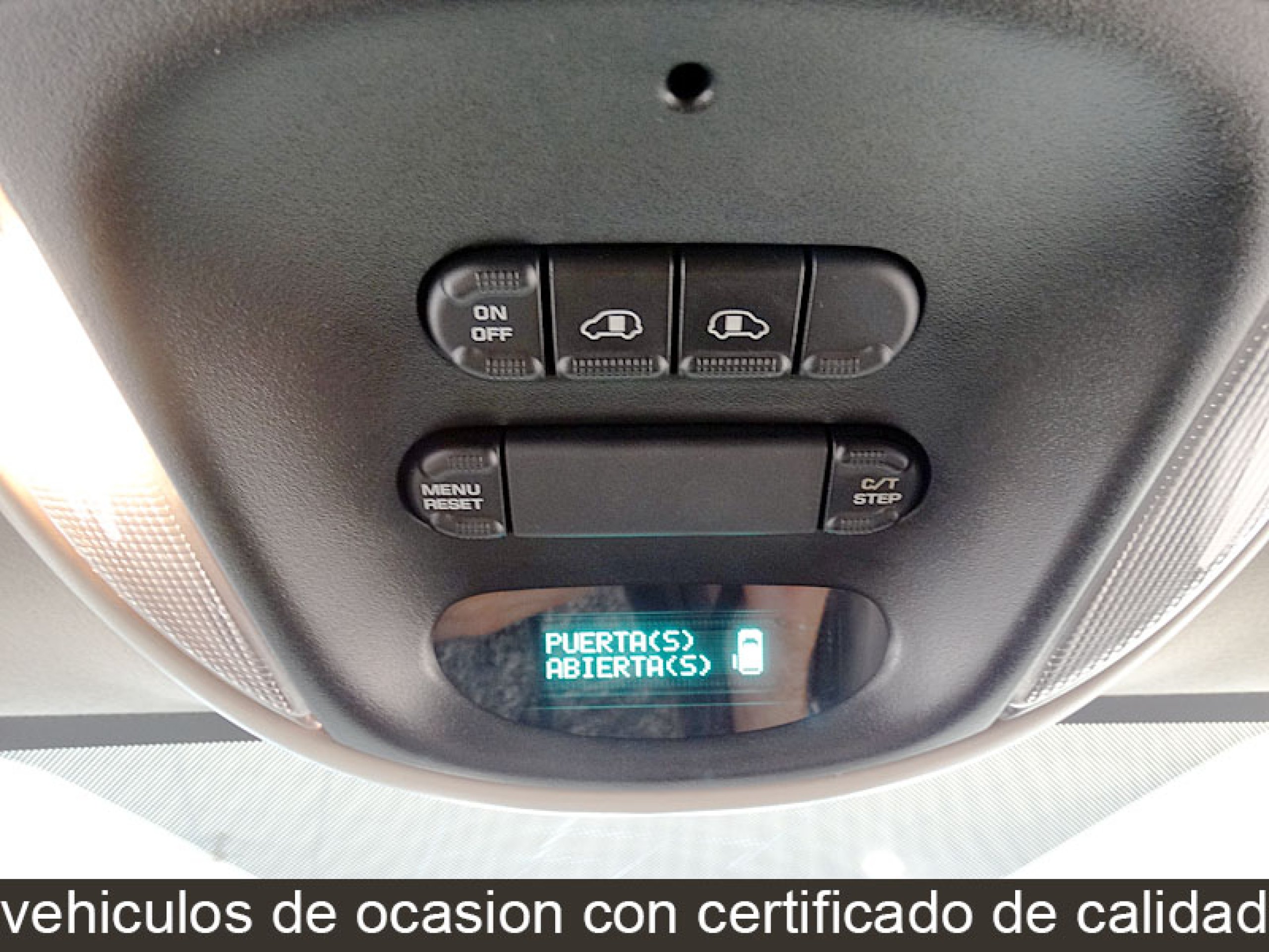 Foto Chrysler Voyager 20