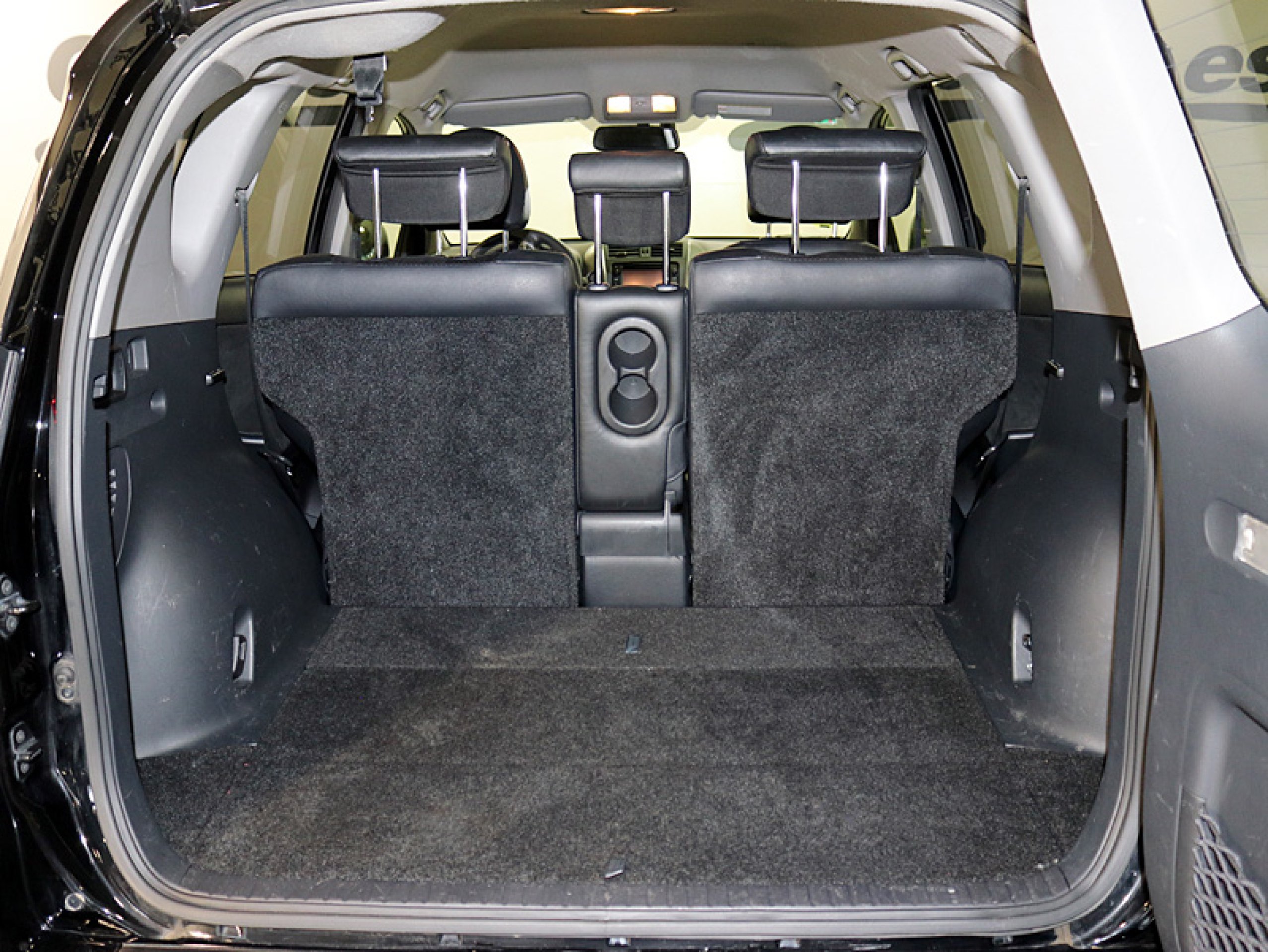 Foto Toyota RAV-4 8