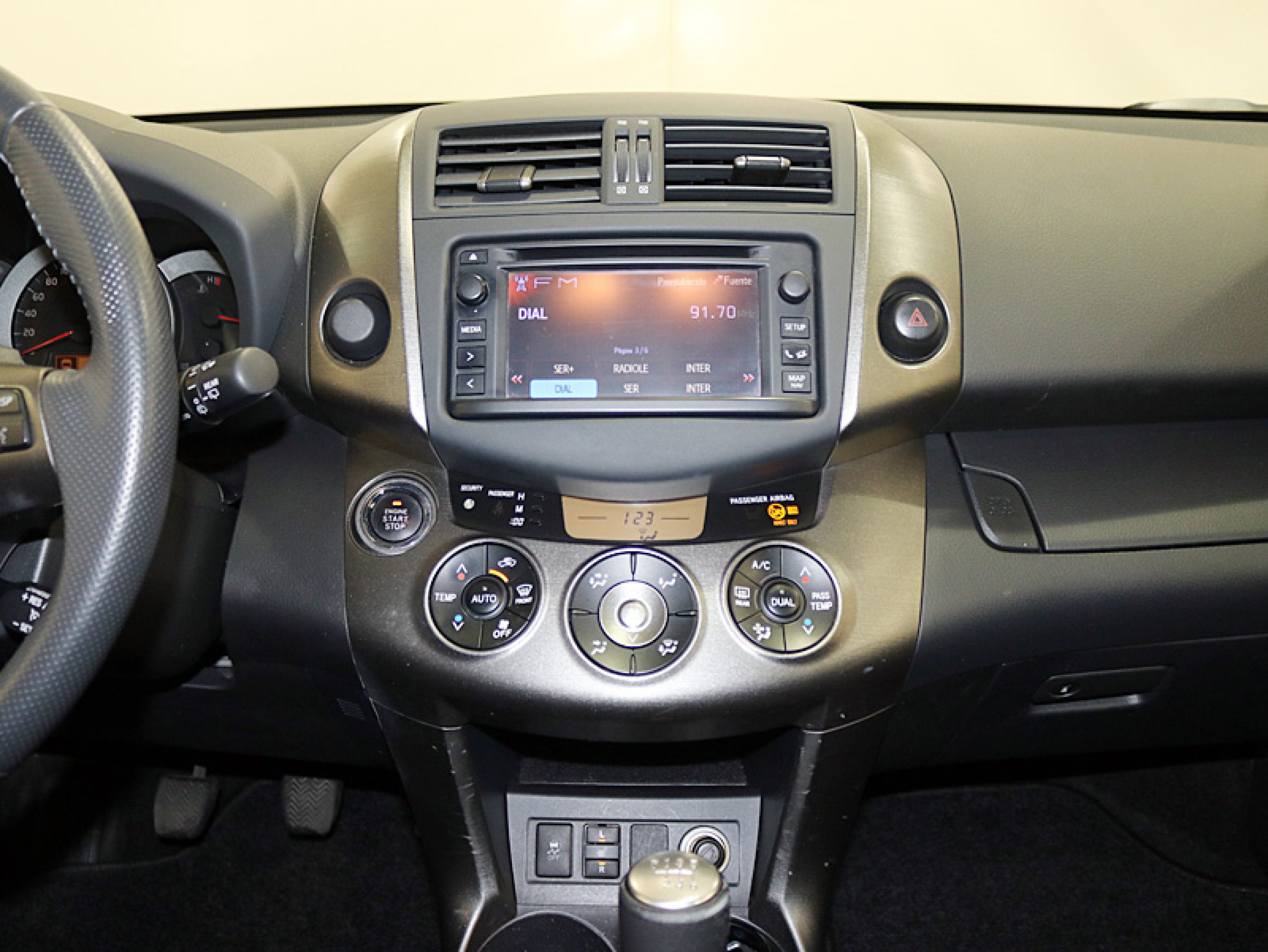 Foto Toyota RAV-4 18