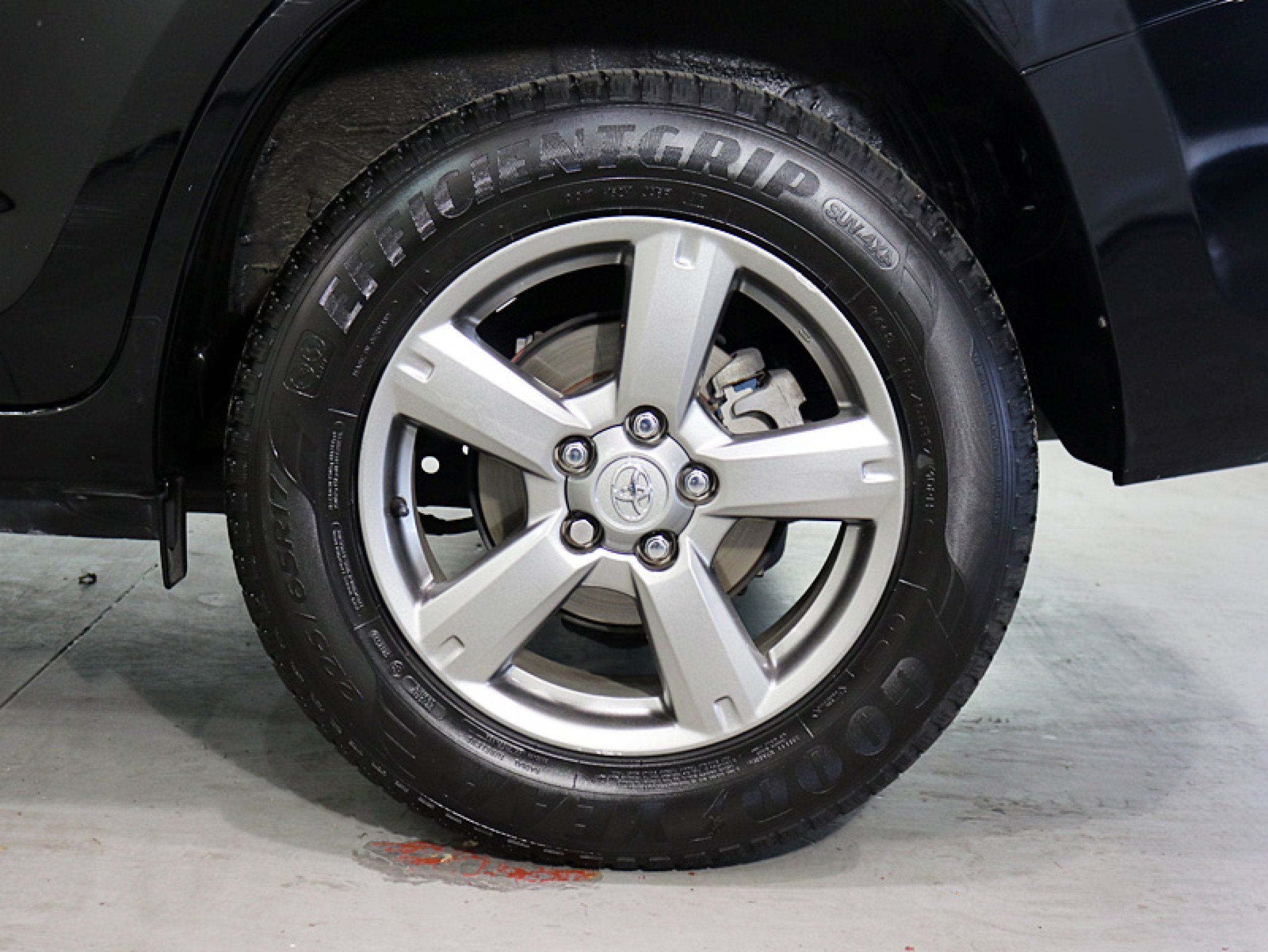 Foto Toyota RAV-4 34