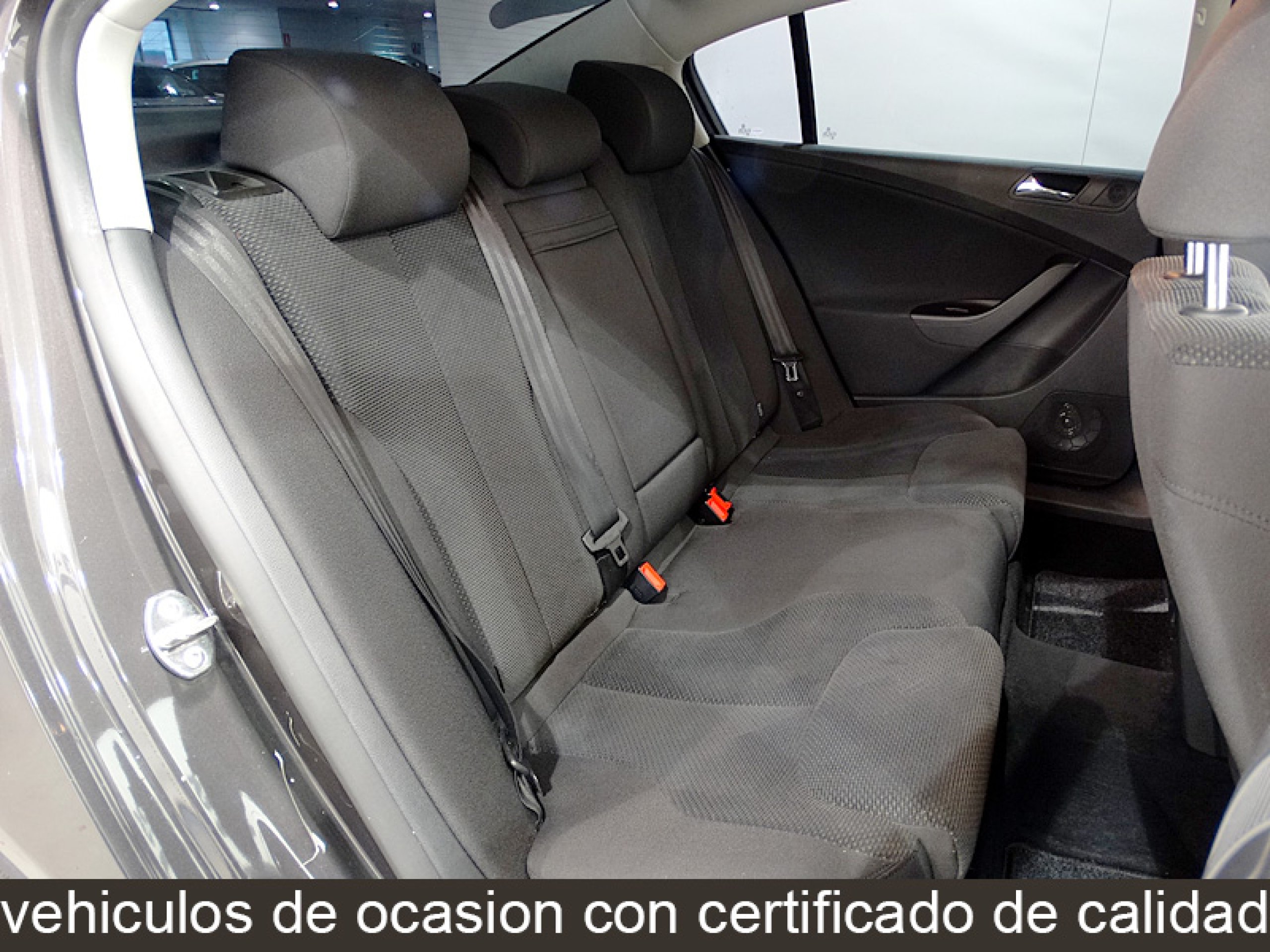 Foto Volkswagen Passat 21