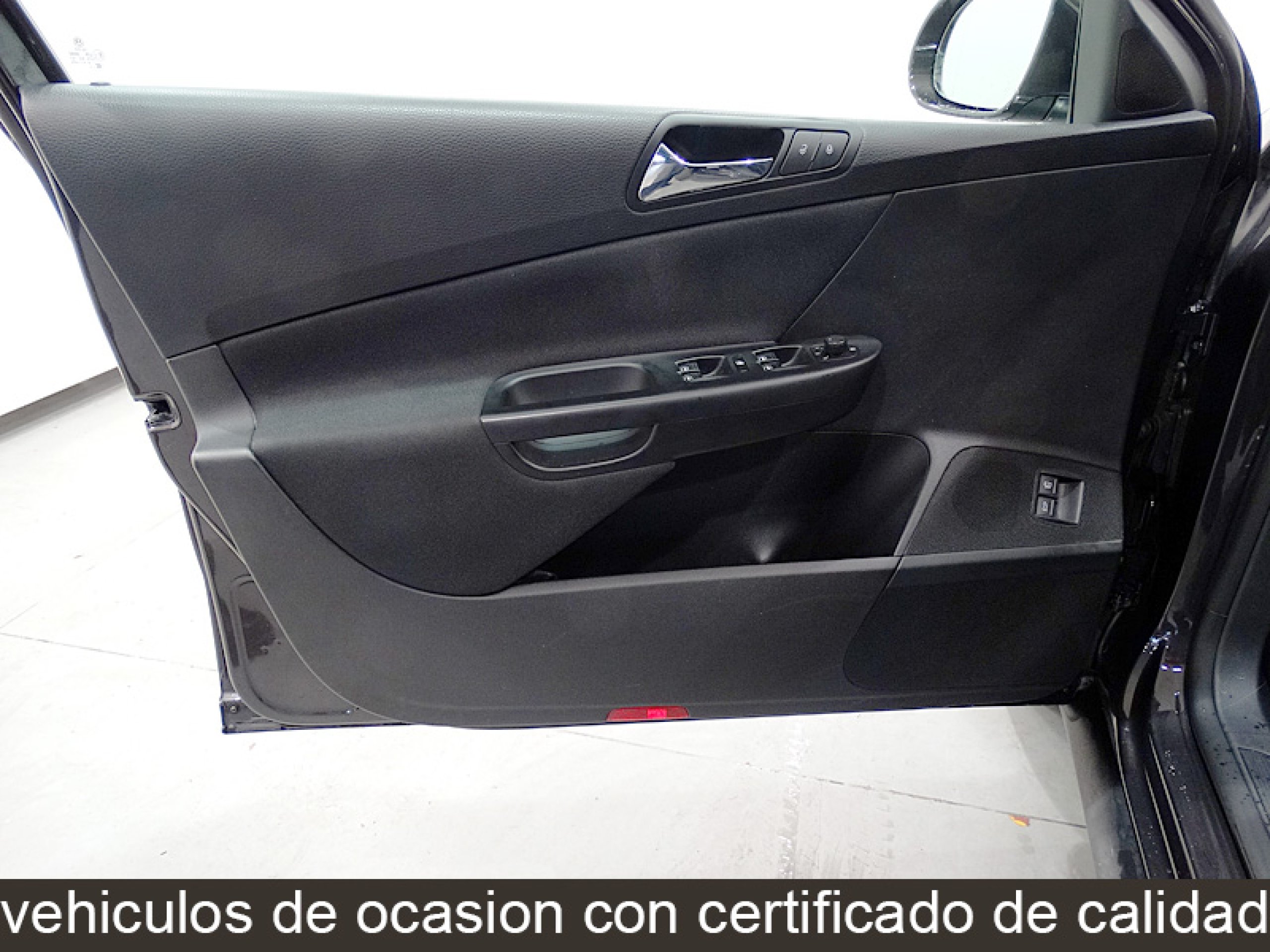 Foto Volkswagen Passat 23