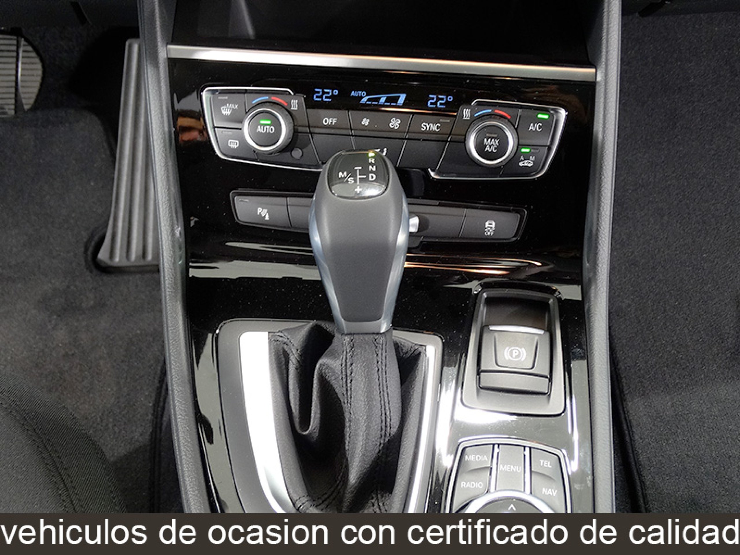 Foto Bmw 216 20