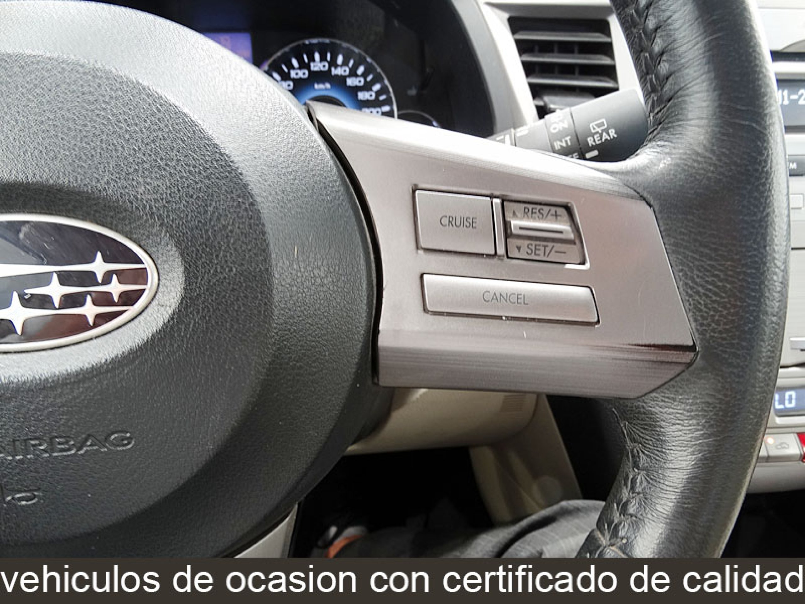 Foto Subaru OUTBACK 18