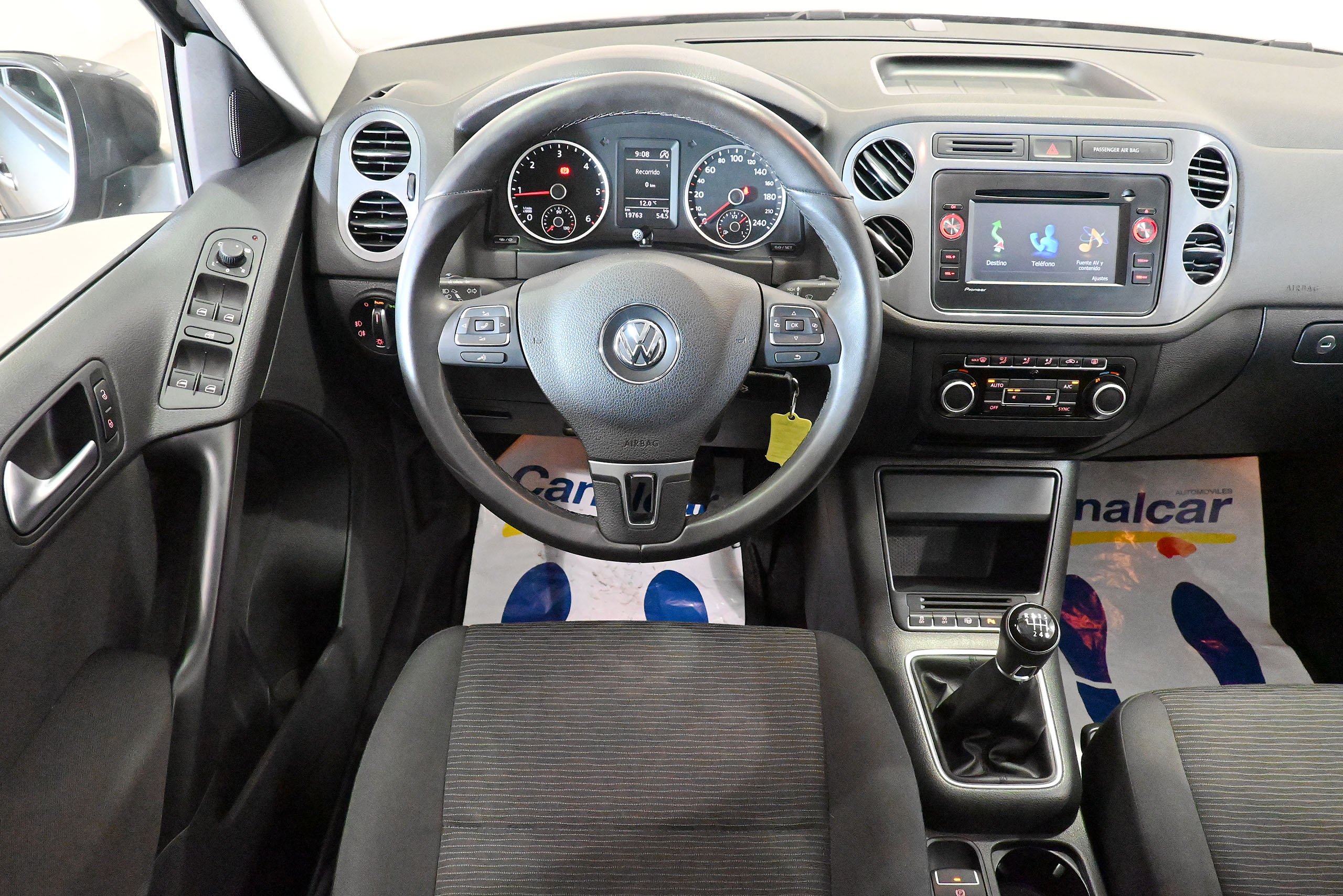 Foto Volkswagen Tiguan 21