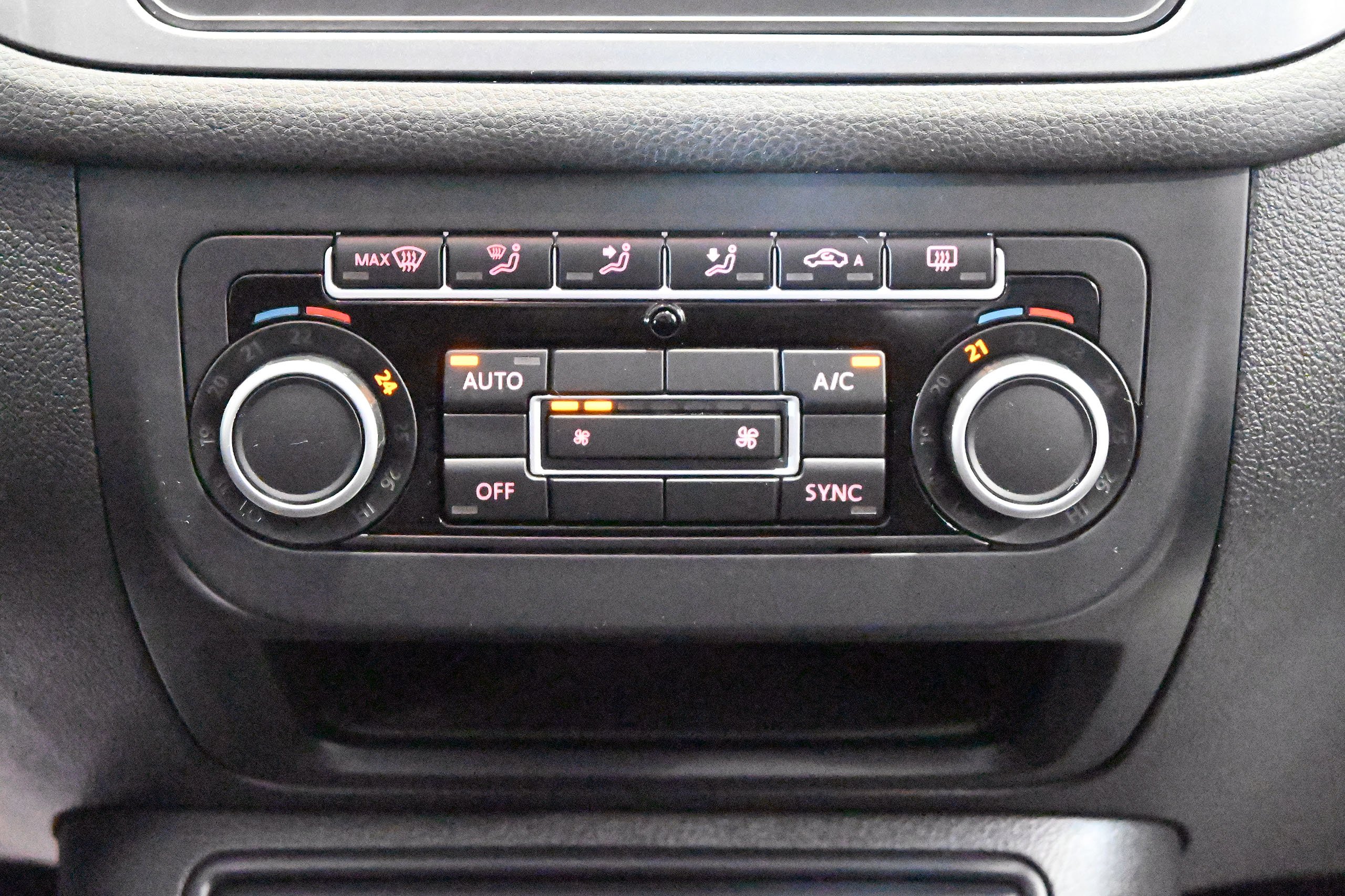Foto Volkswagen Tiguan 24