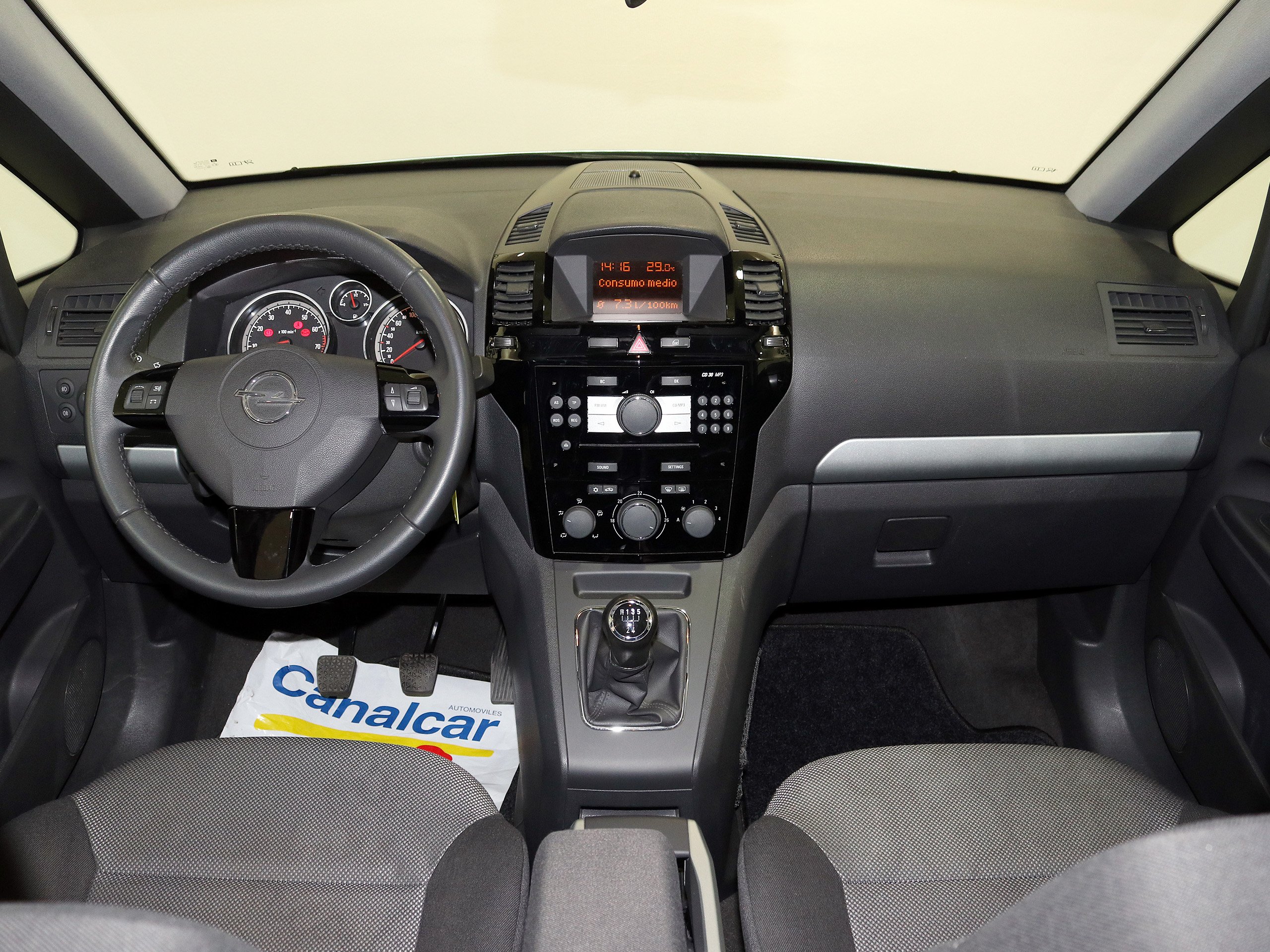Foto Opel Zafira 19