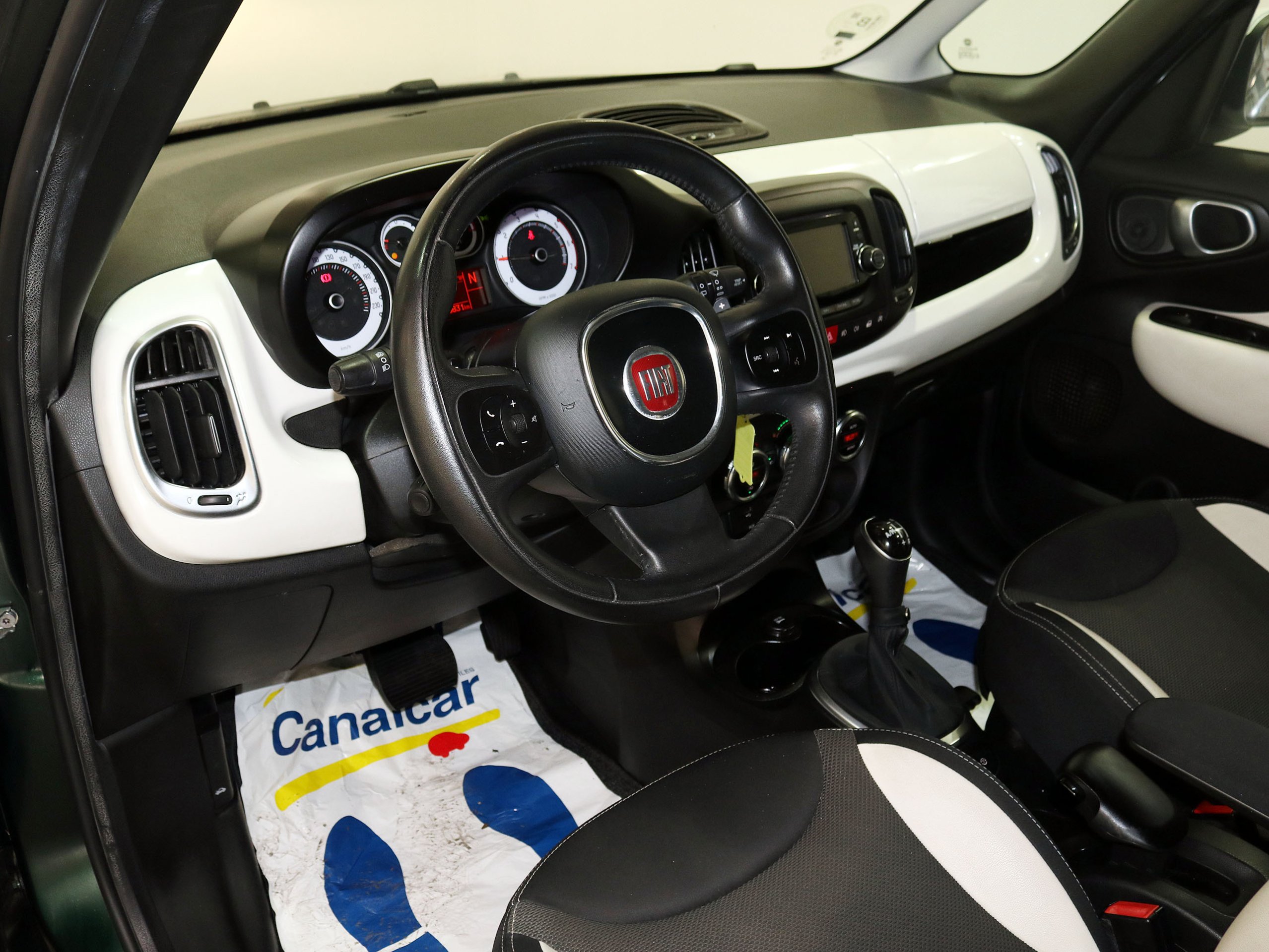 Foto Fiat 500L 12