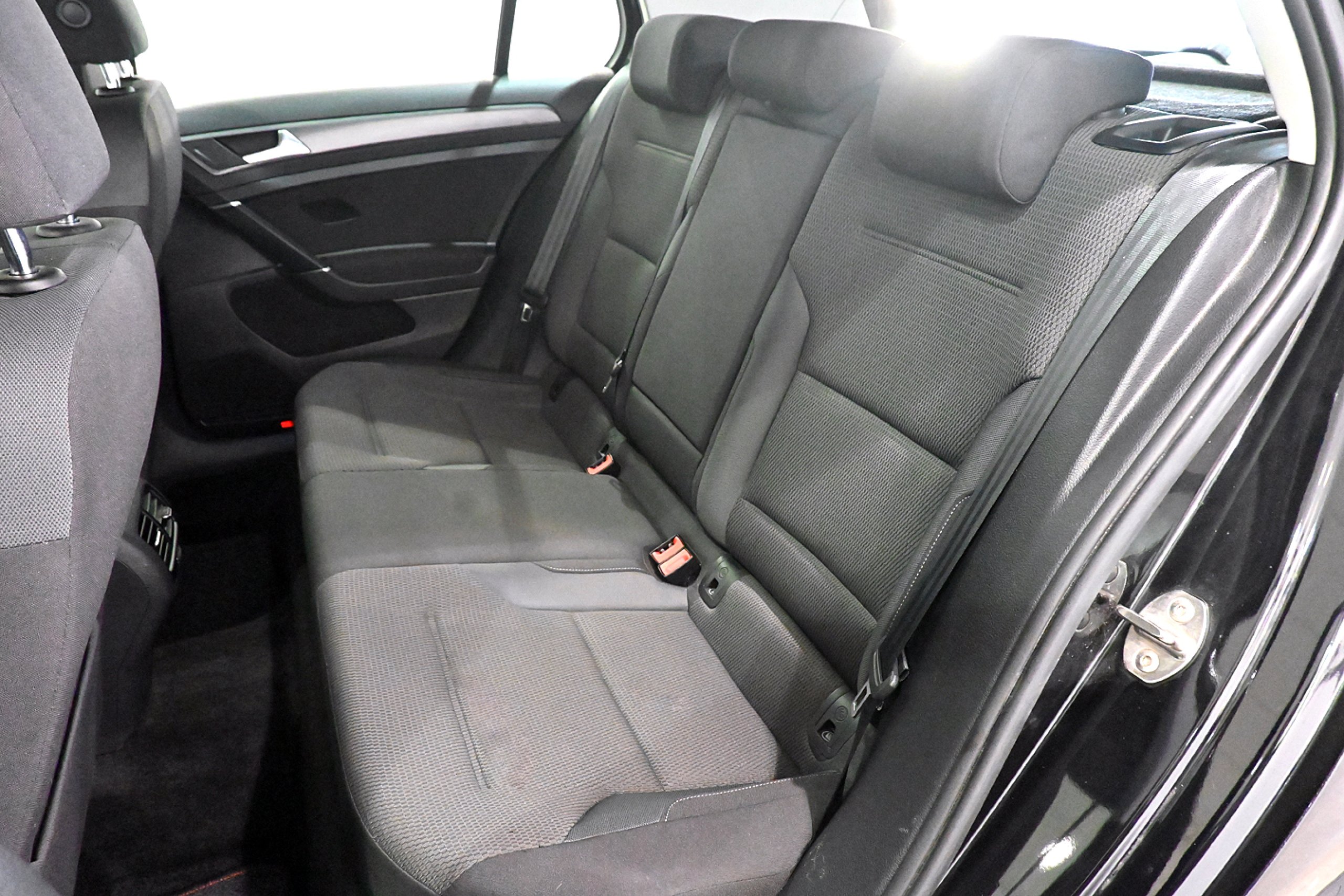 Foto Volkswagen Golf 25