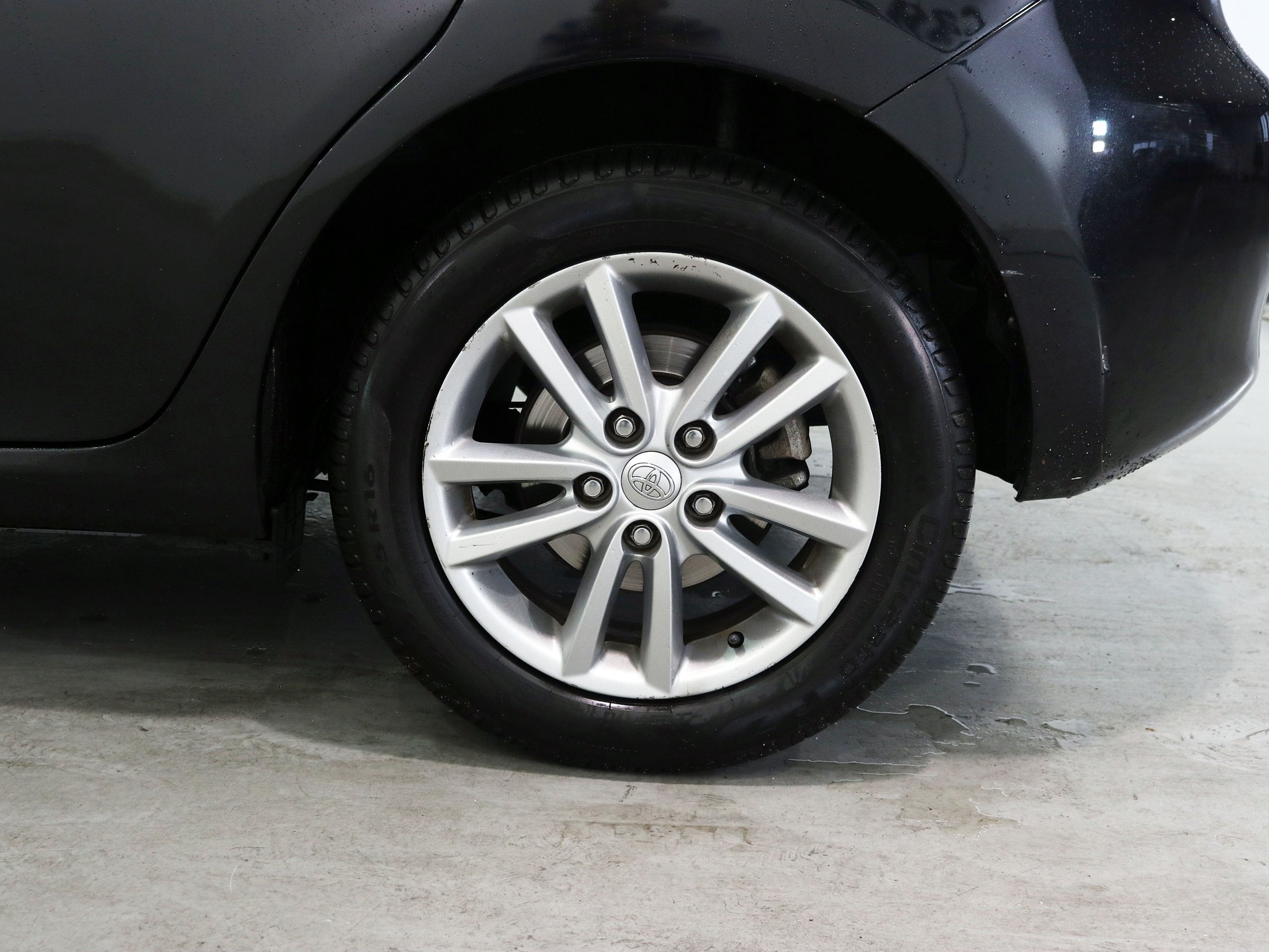 Foto Toyota Auris 25