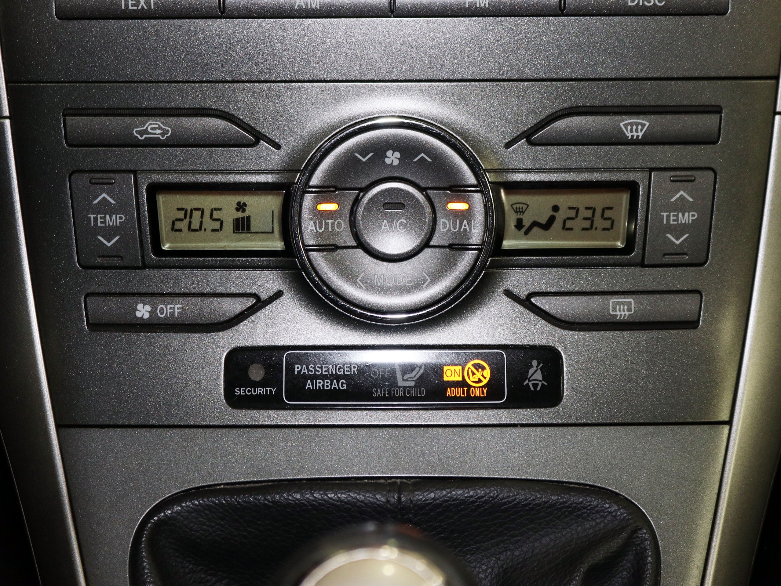 Foto Toyota Auris 17