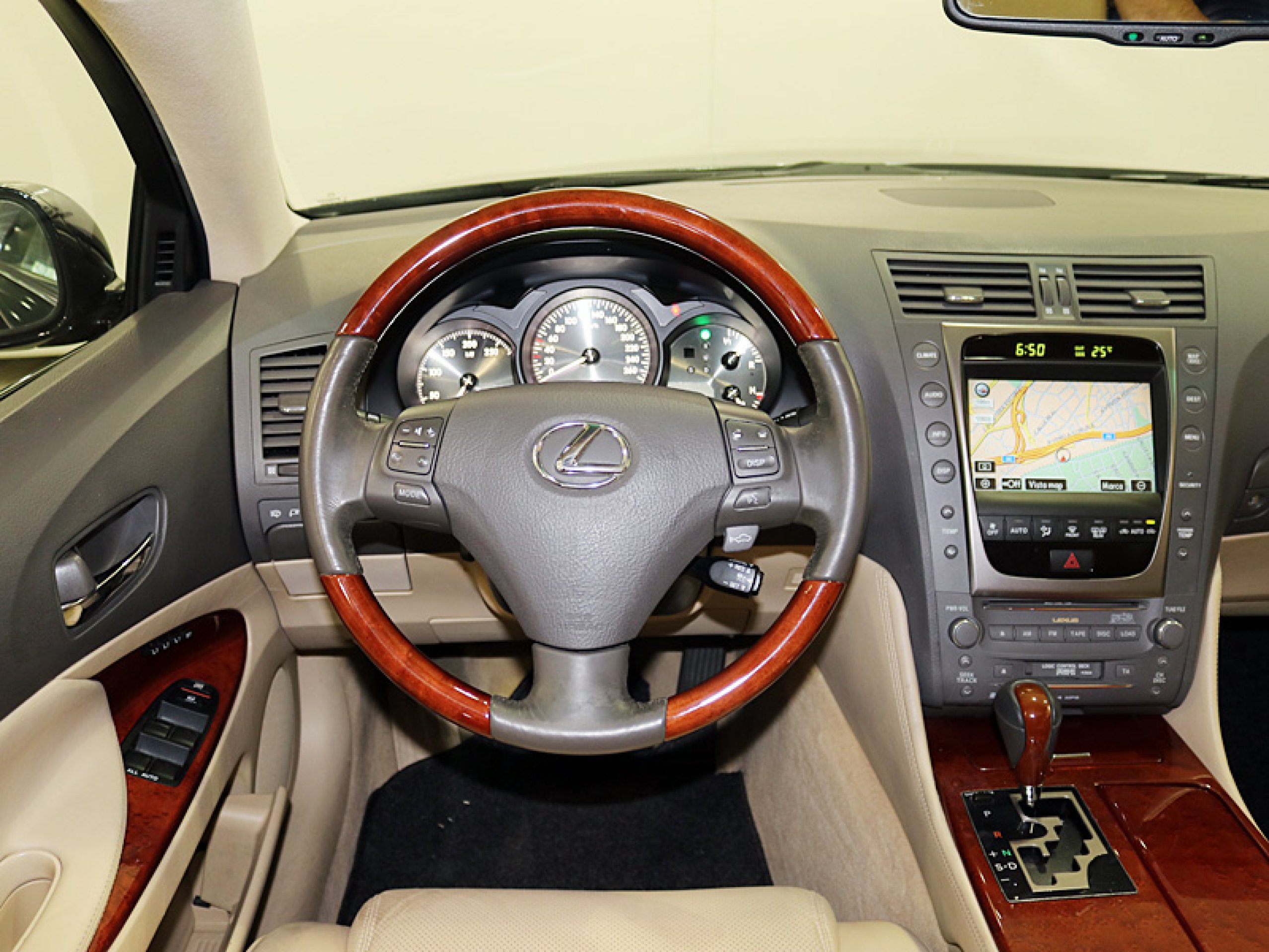 Foto Lexus GS 450h 22