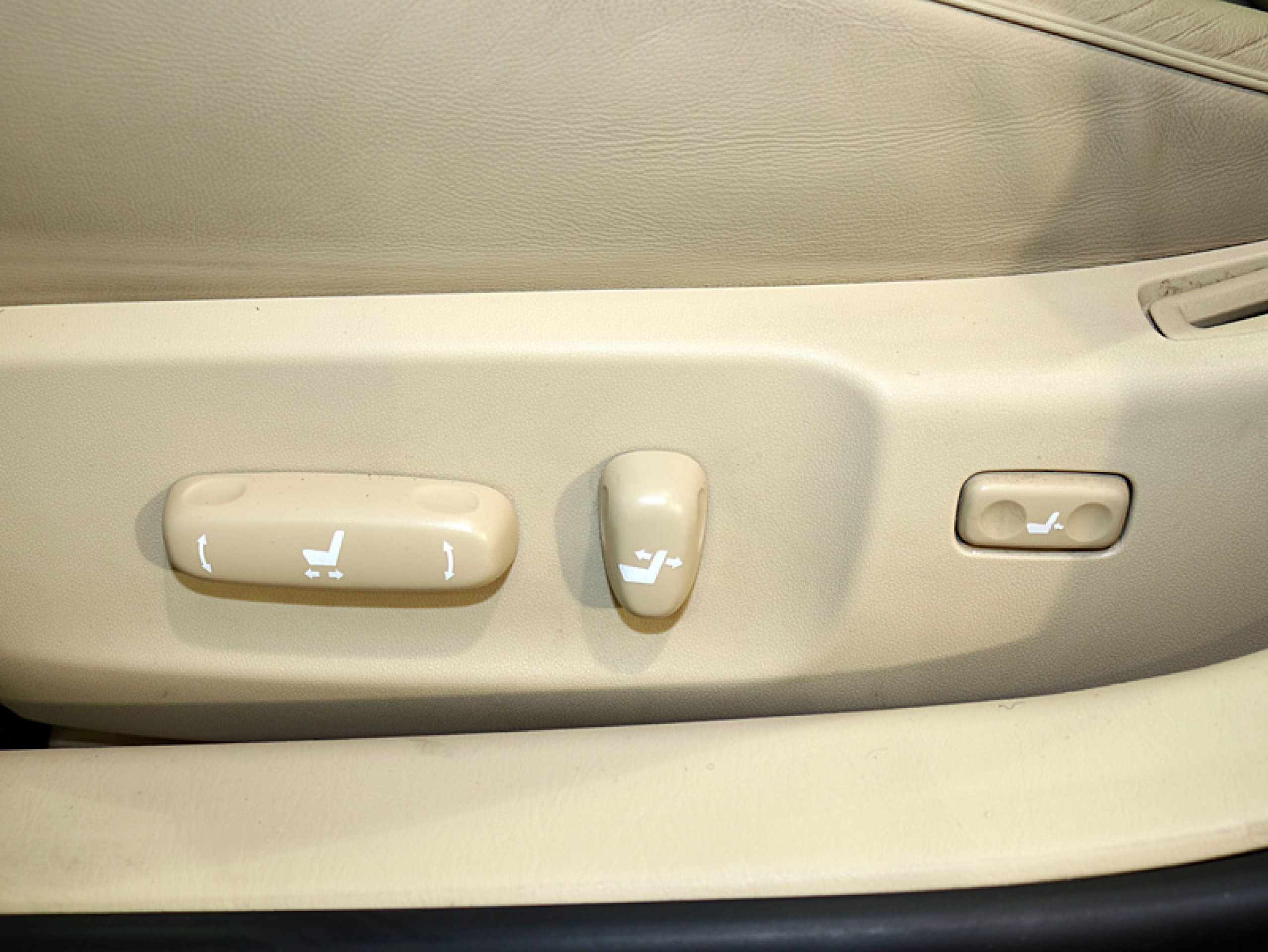 Foto Lexus GS 450h 30