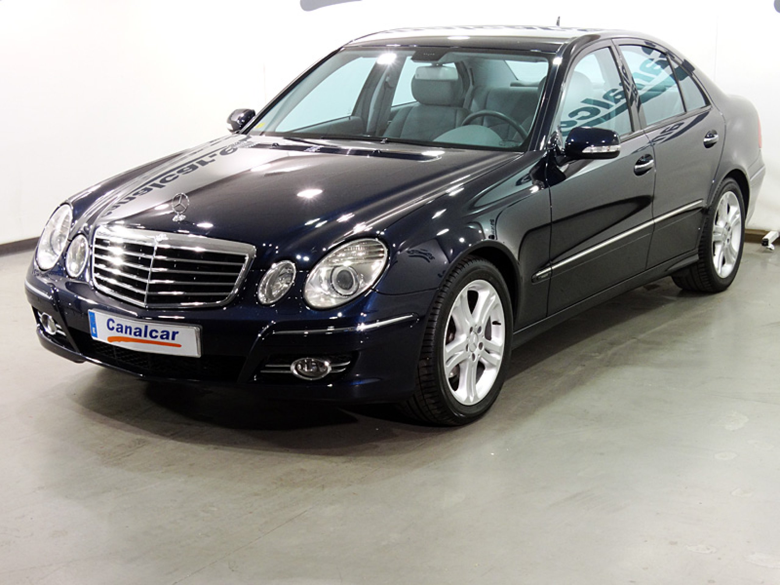 Foto Mercedes-Benz E 280 1