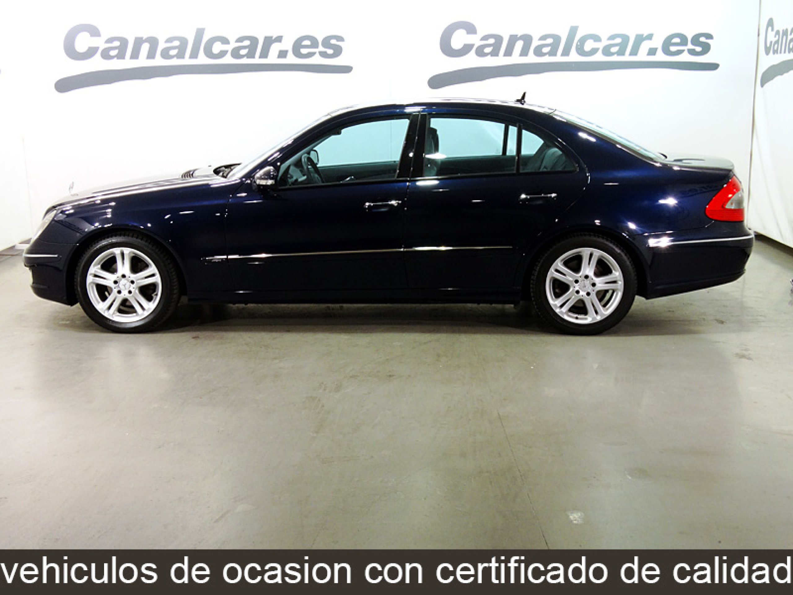 Foto Mercedes-Benz E 280 9