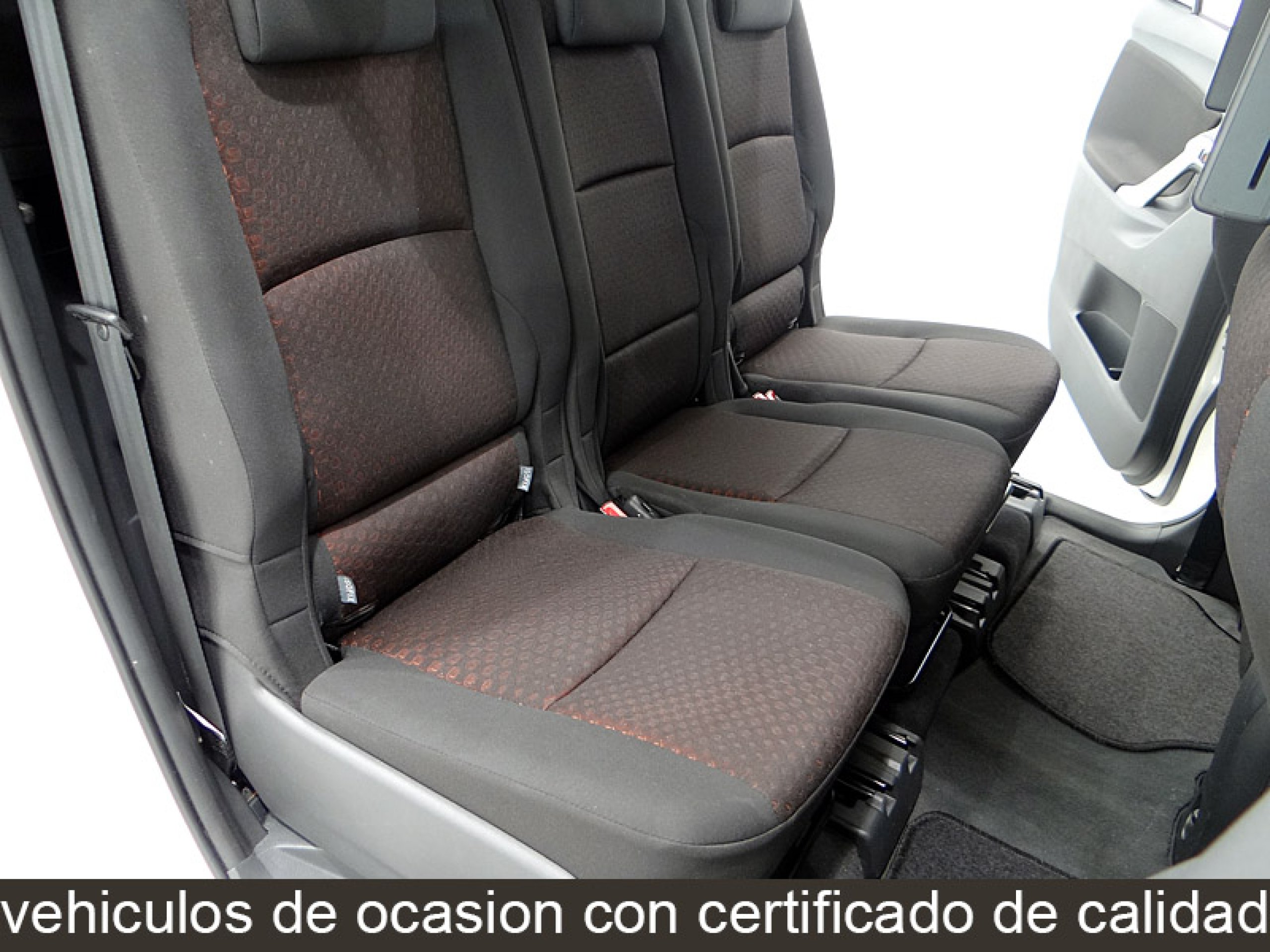 Foto Toyota Verso 22