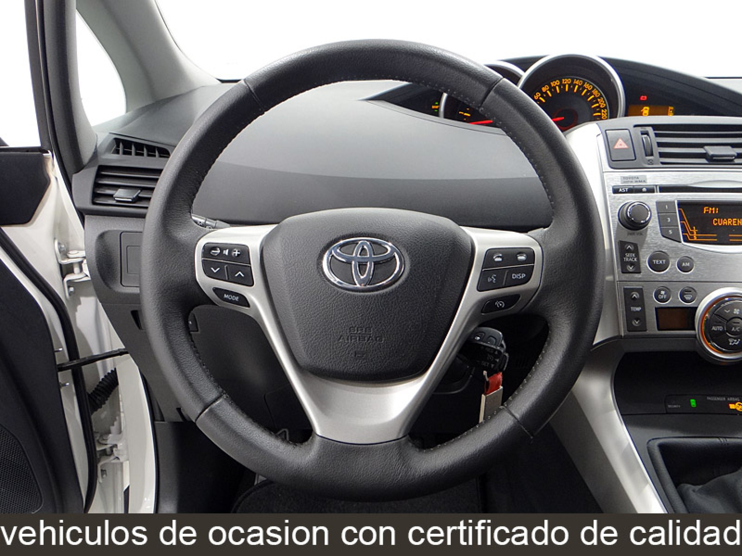 Foto Toyota Verso 30