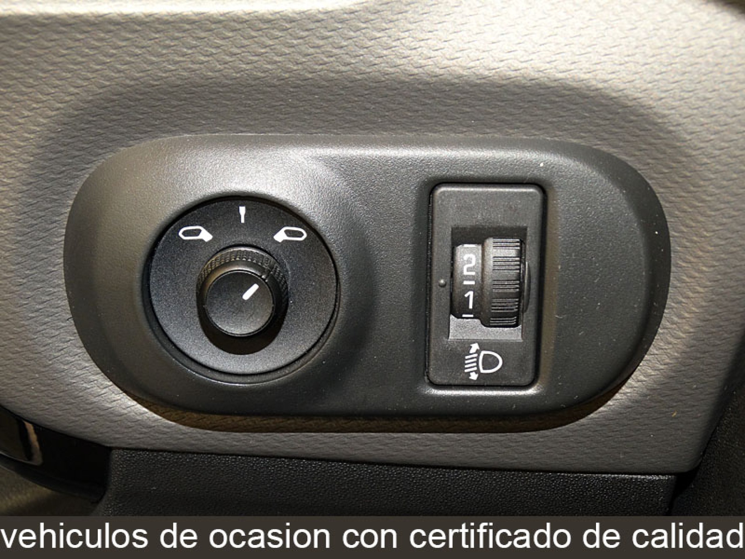 Foto Citroen C4 Cactus 30