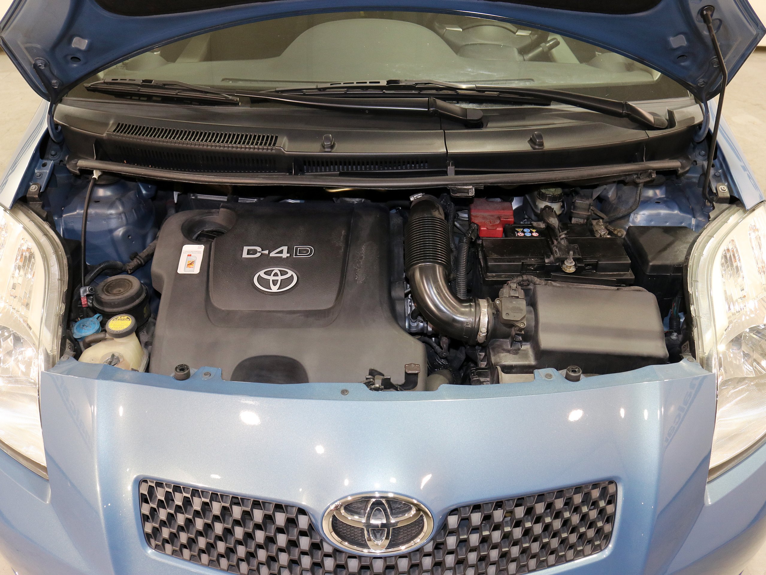 Foto Toyota Yaris 8
