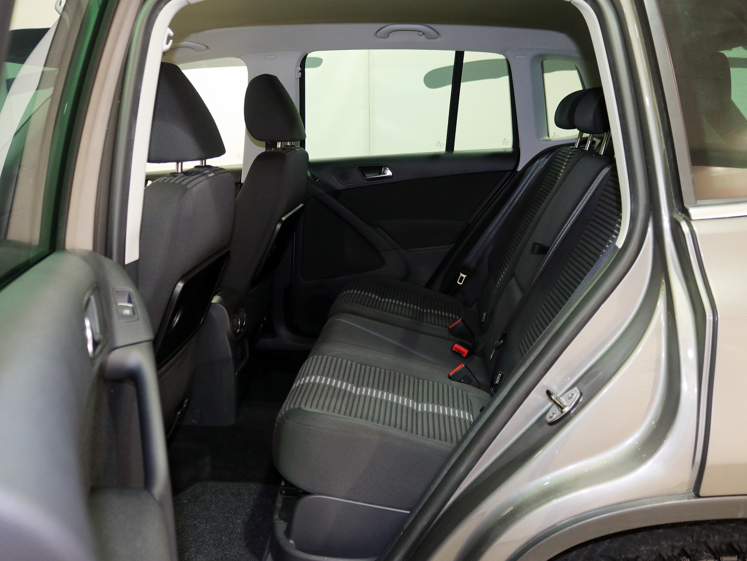 Foto Volkswagen Tiguan 16