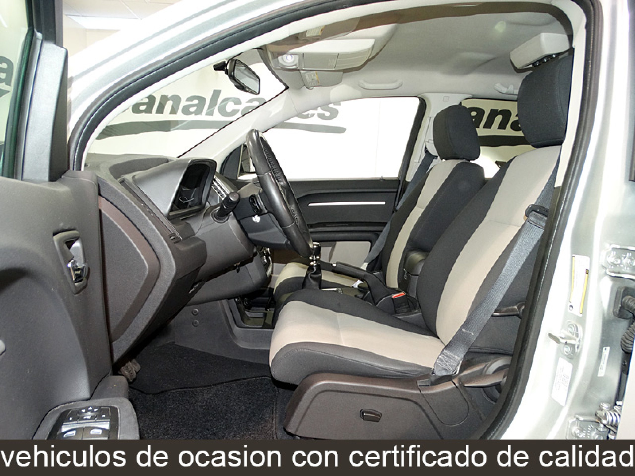 Foto Dodge Journey 16 Foto Dodge Journey 16