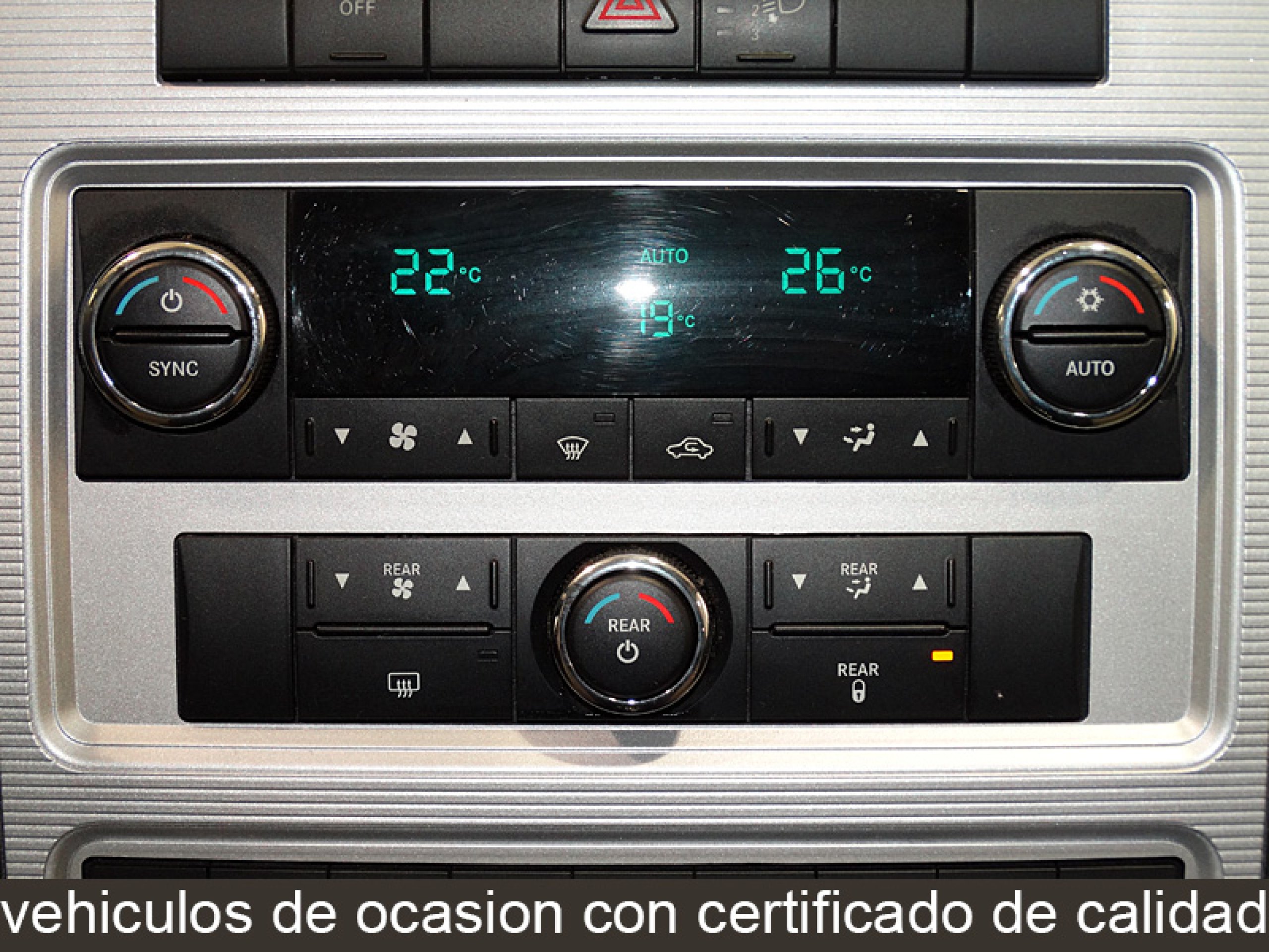 Foto Dodge Journey 24 Foto Dodge Journey 24