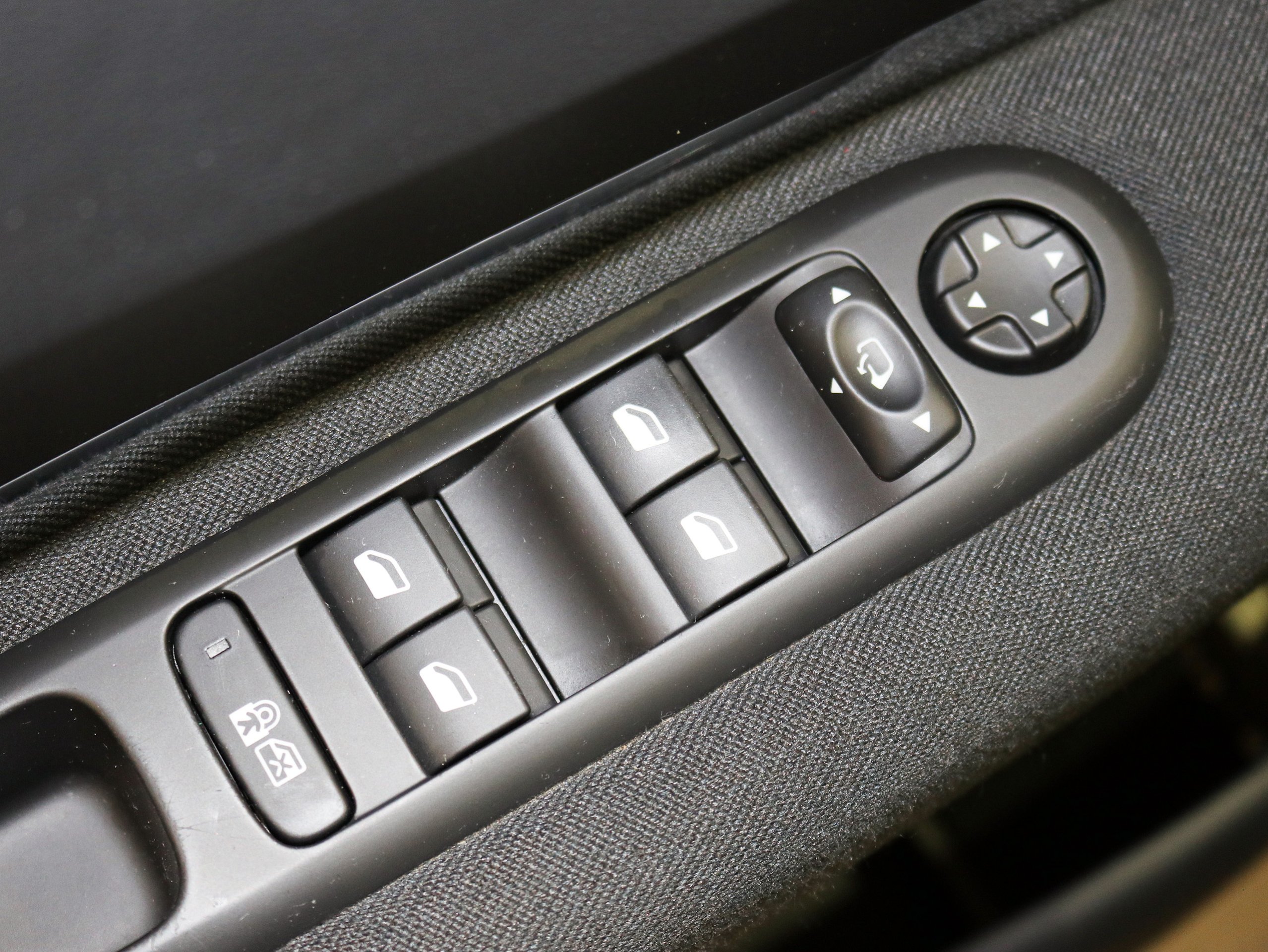 Foto Peugeot 5008 33