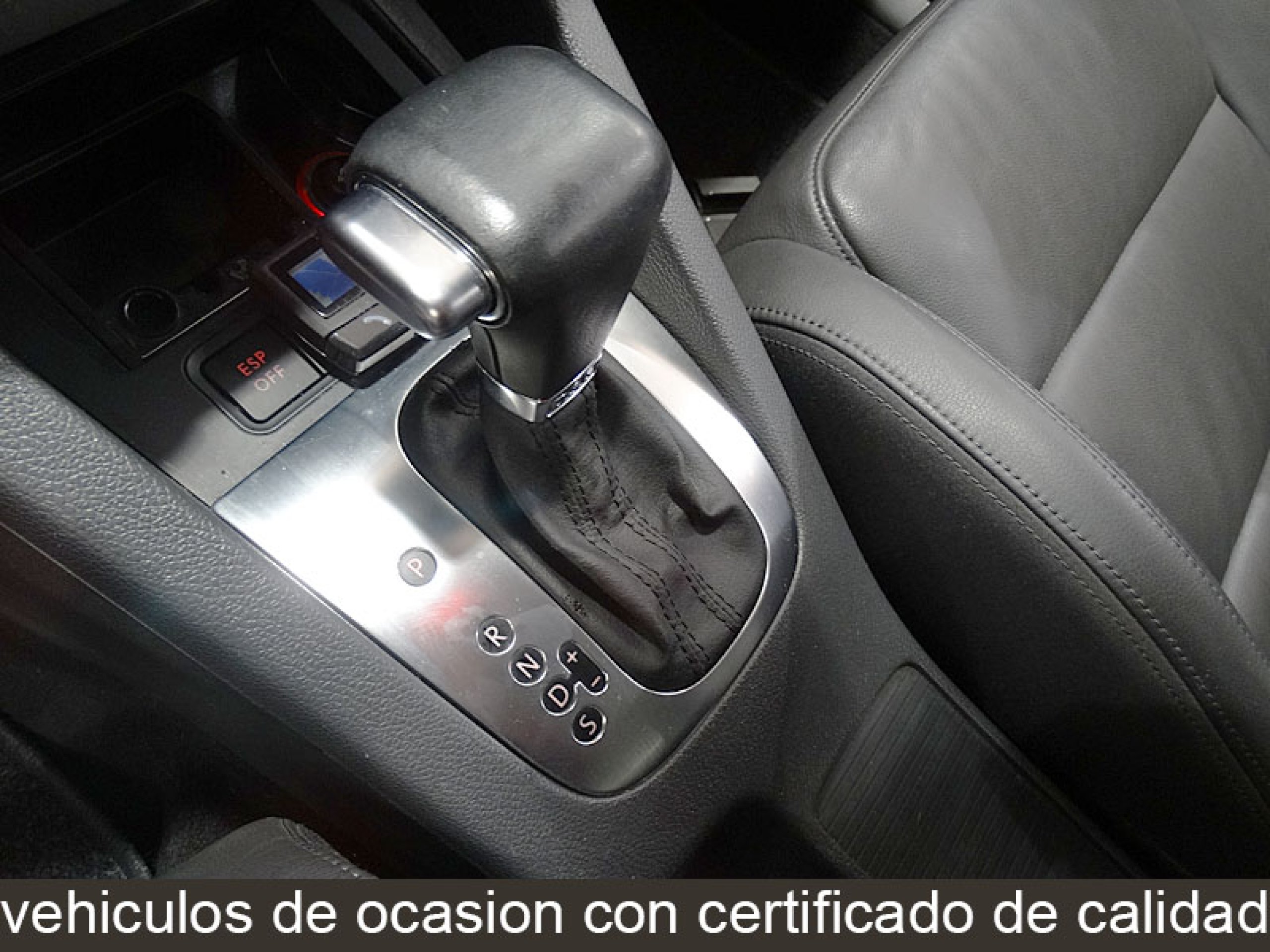 Foto Volkswagen Golf 38