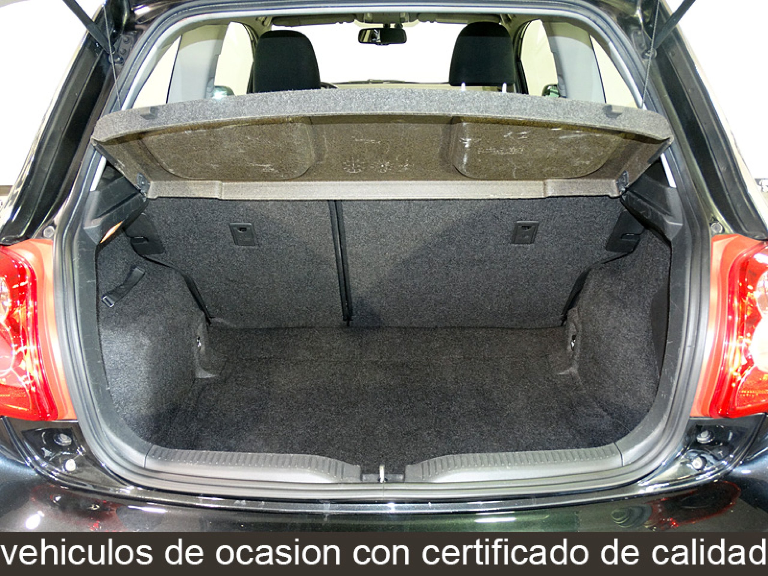 Foto Toyota Auris 9