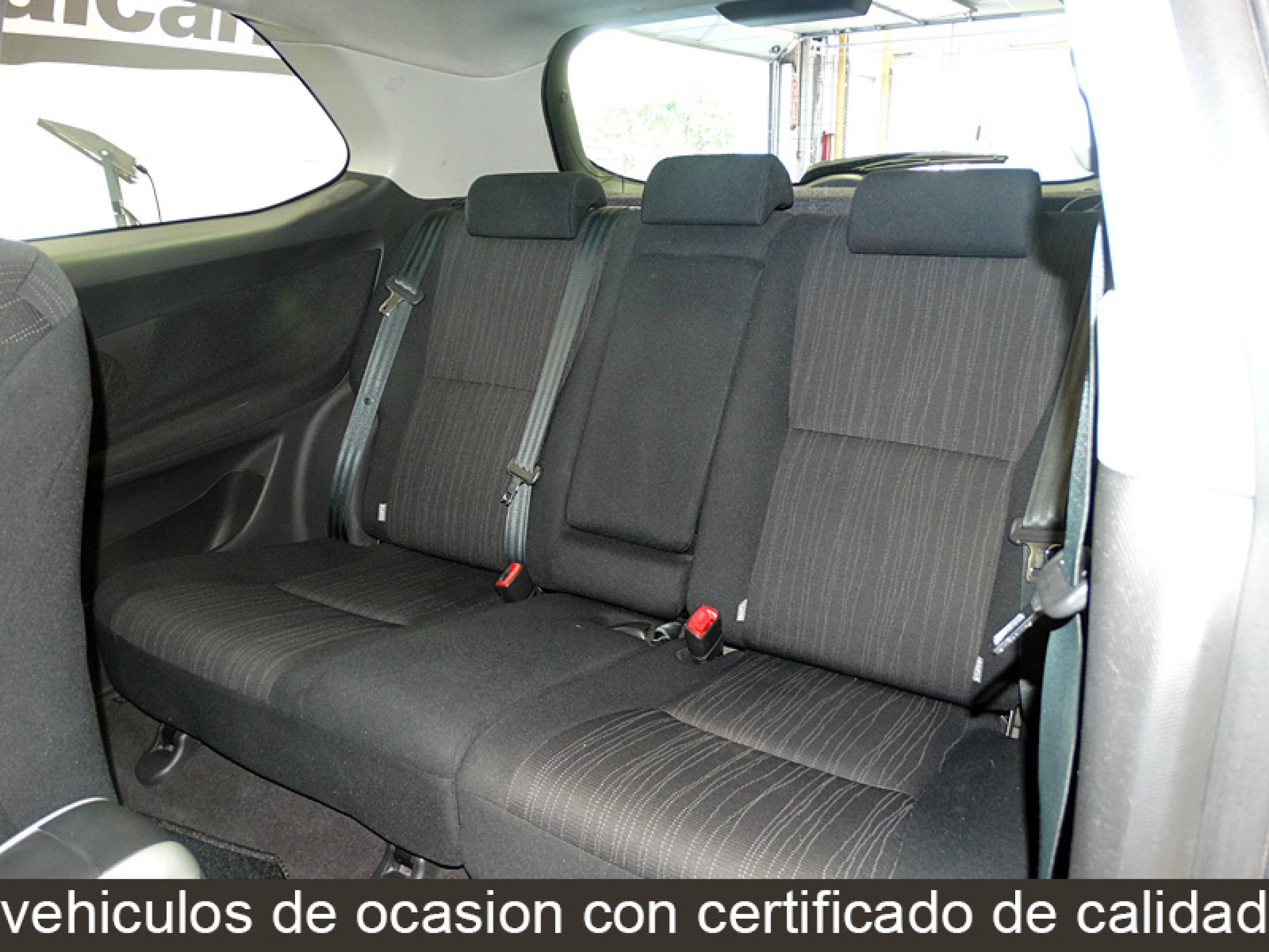 Foto Toyota Auris 16