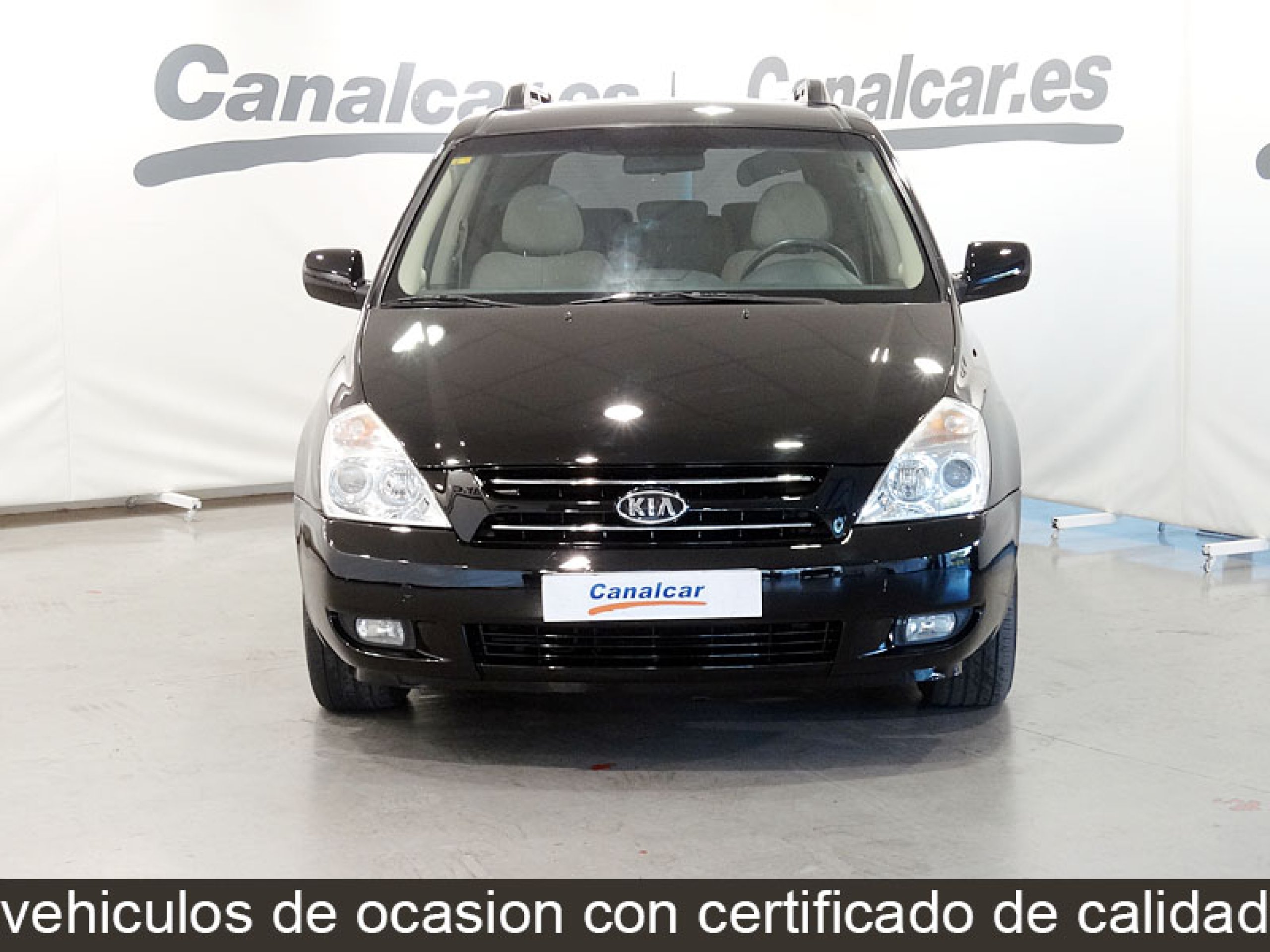 Foto Kia Carnival 3