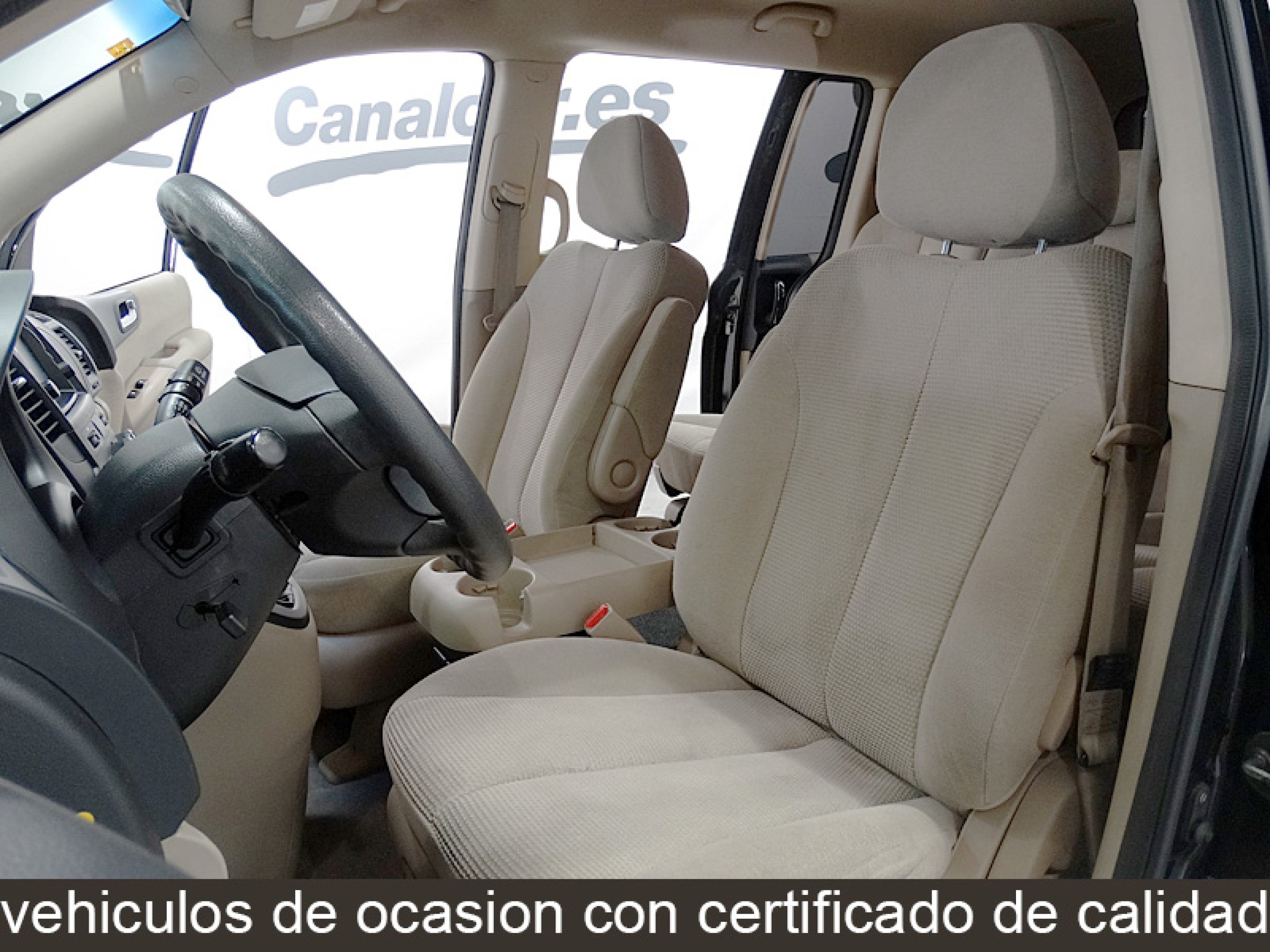 Foto Kia Carnival 16
