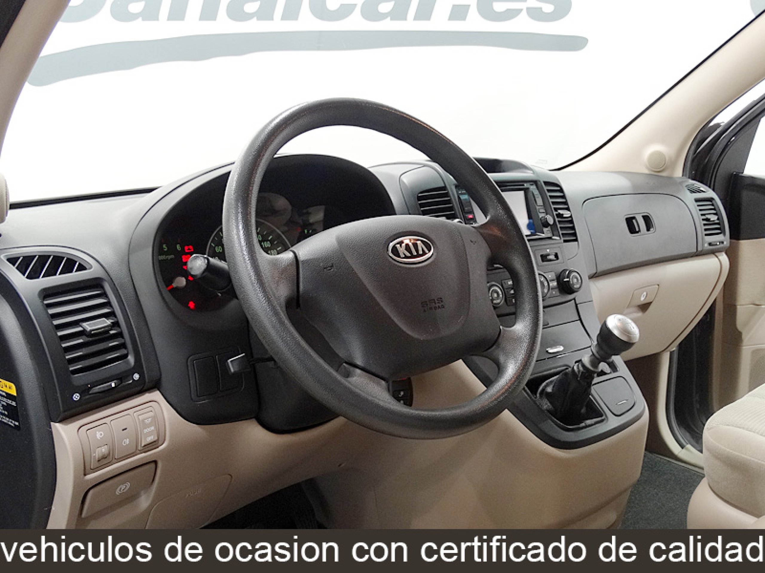 Foto Kia Carnival 24