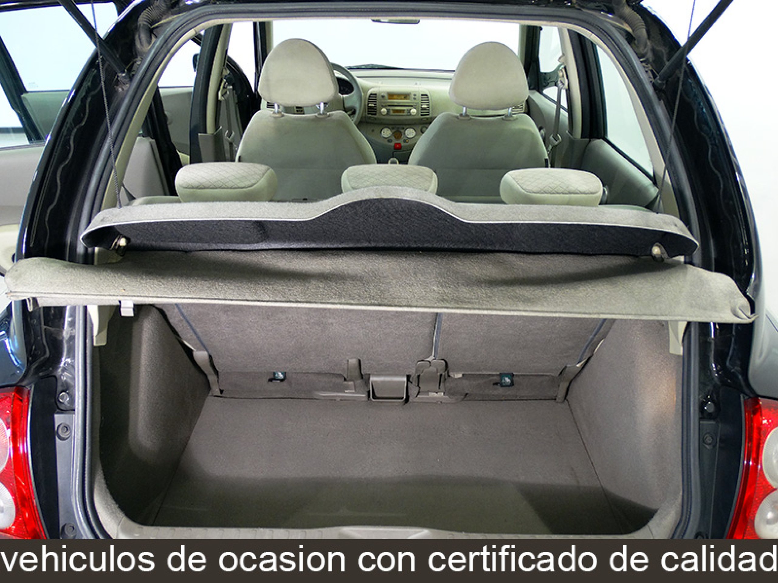 Foto Nissan Micra 14