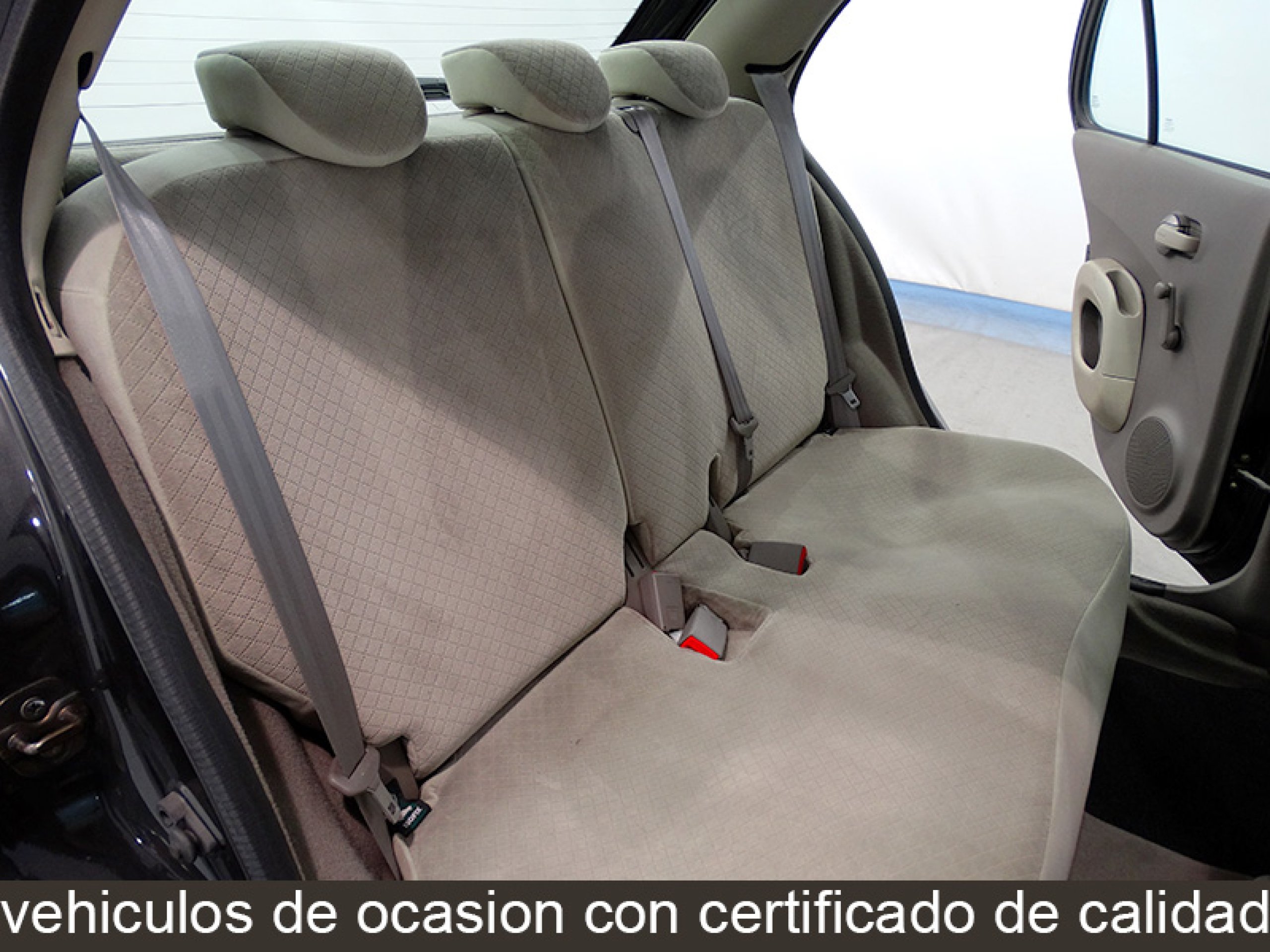 Foto Nissan Micra 18