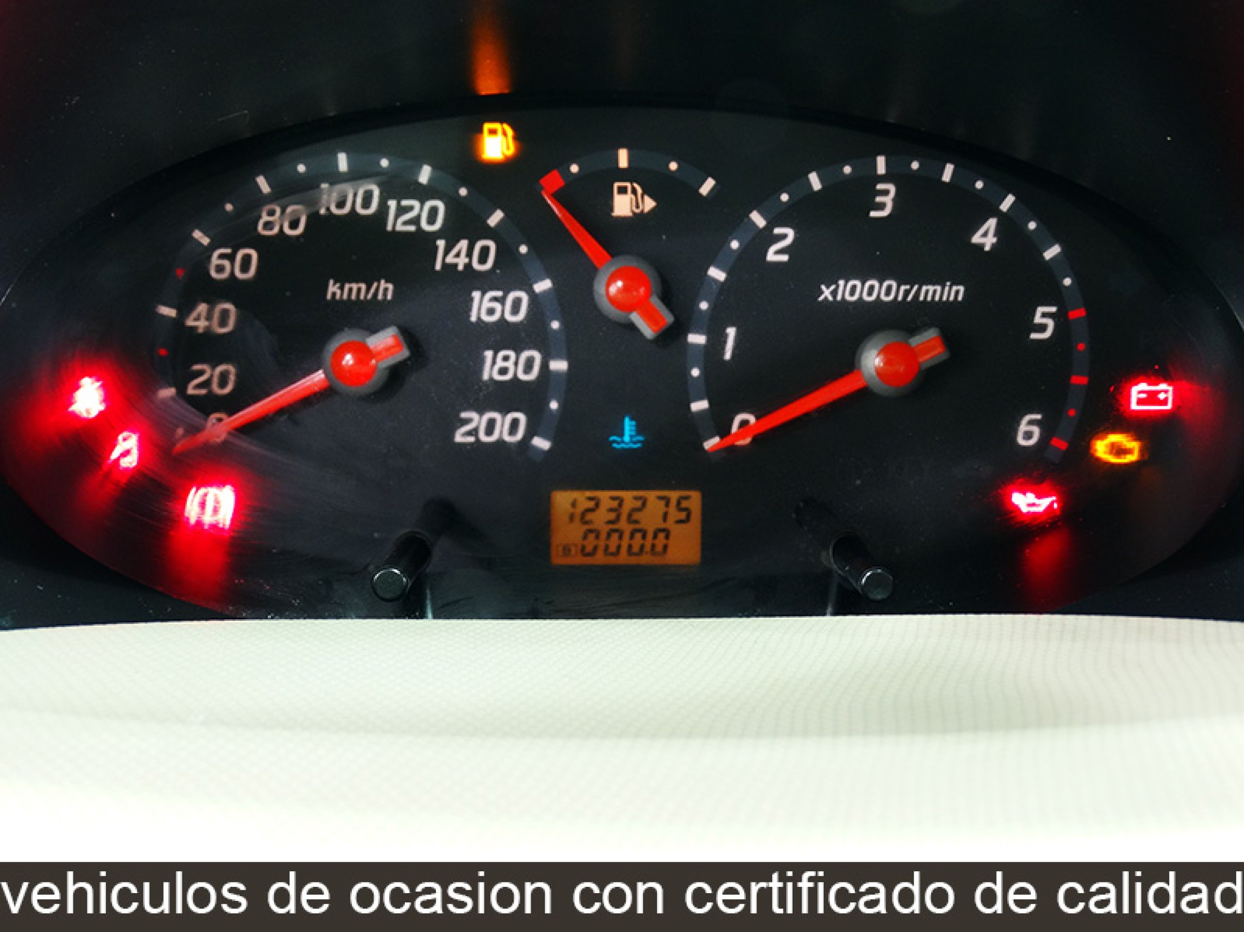 Foto Nissan Micra 25