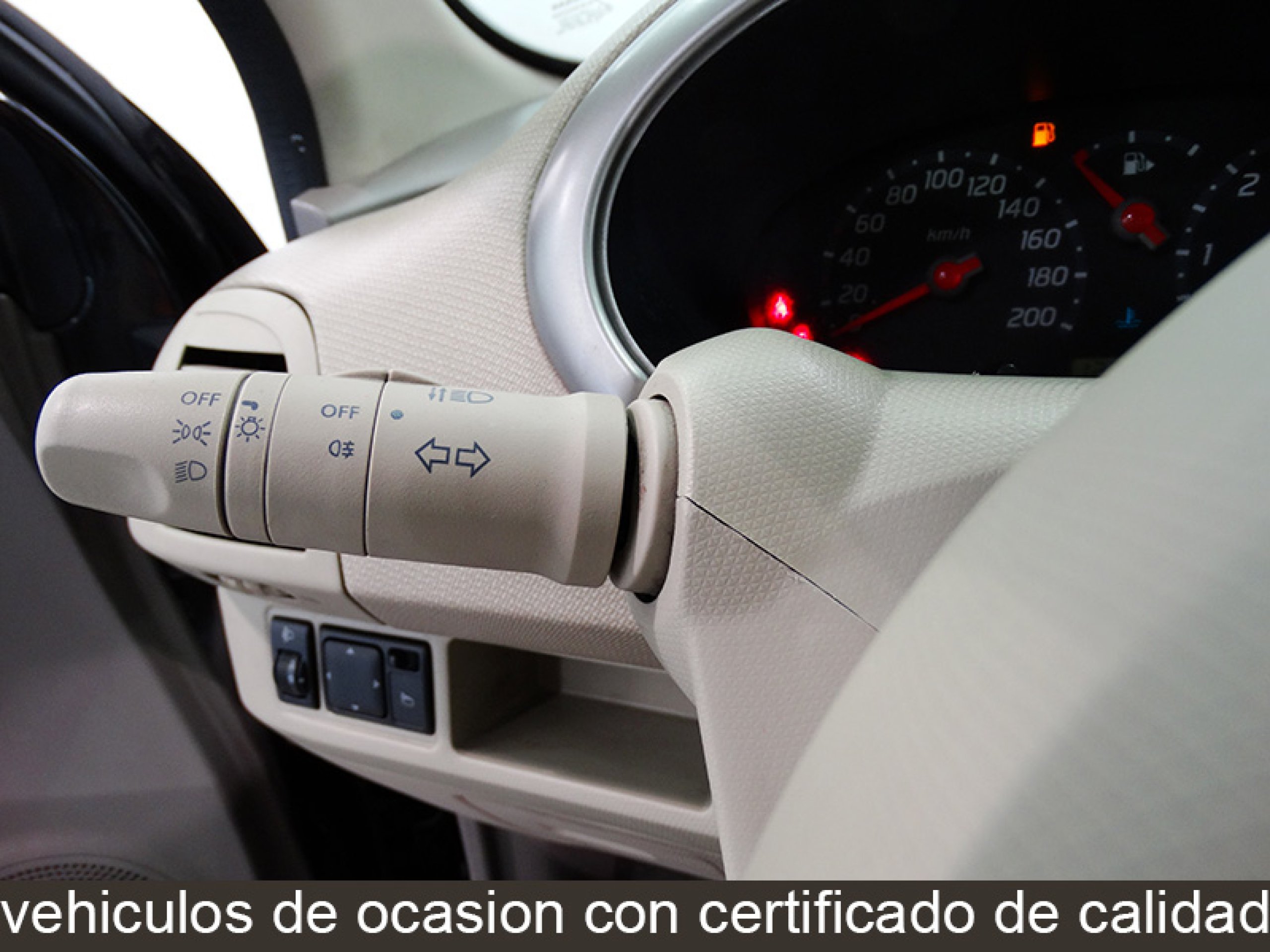 Foto Nissan Micra 26