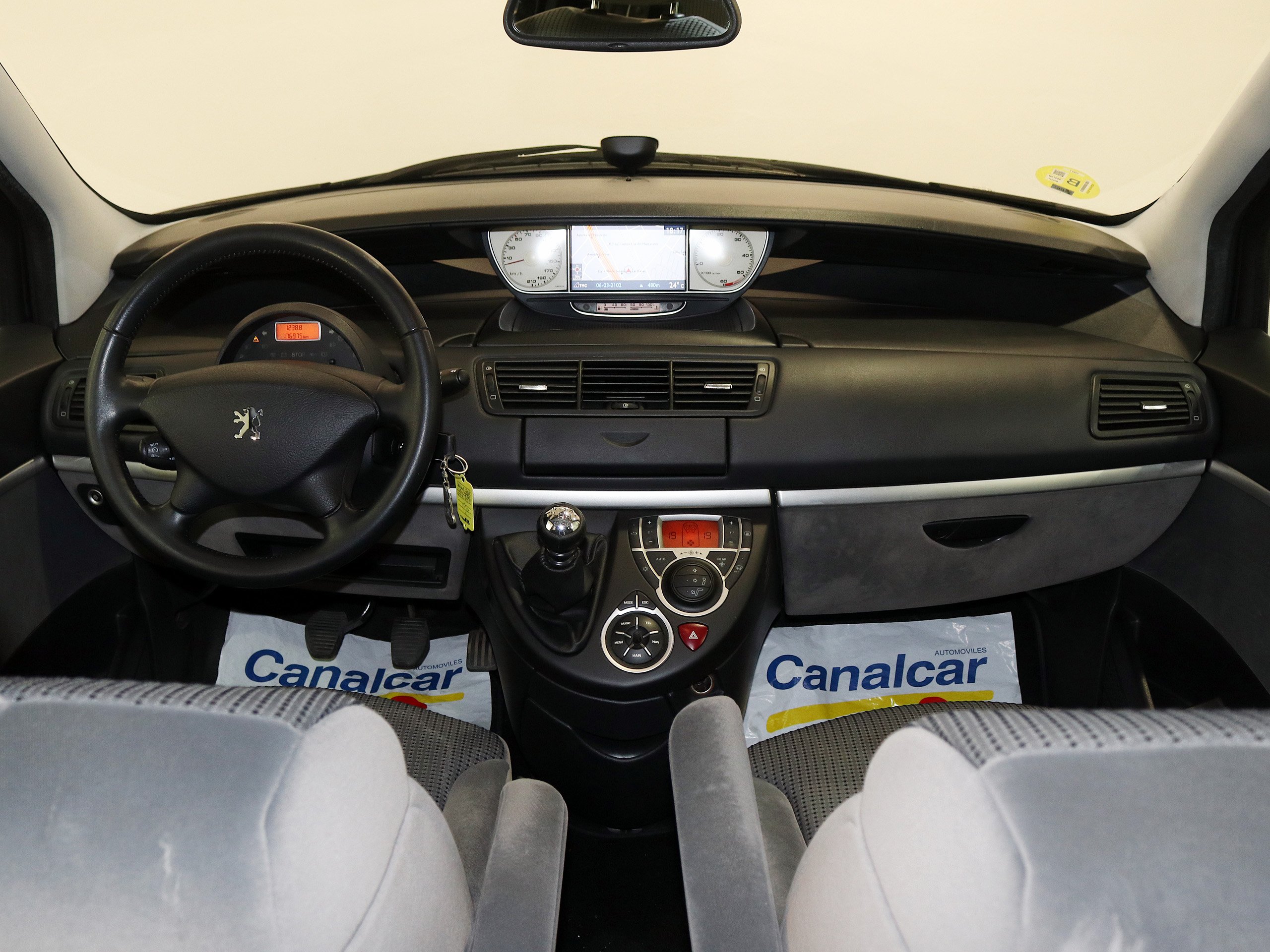 Foto Peugeot 807 18